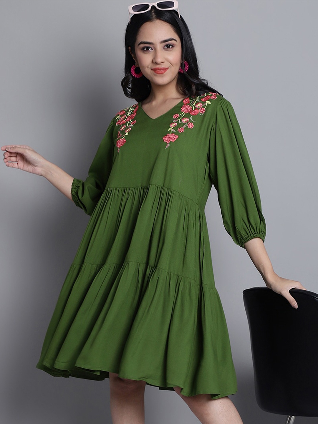 

JAINISH Floral Embroidered Puff Sleeve Tiered A-Line Dress, Green