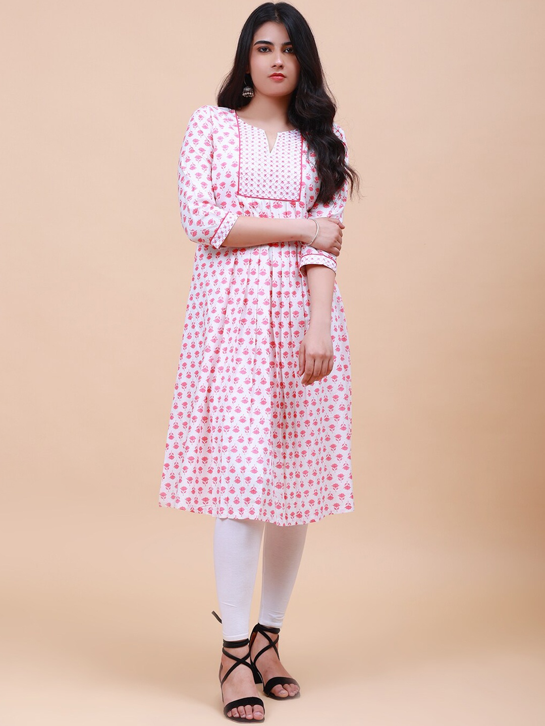 

See Designs Floral Printed Pure Cotton A-Line Kurta, Pink