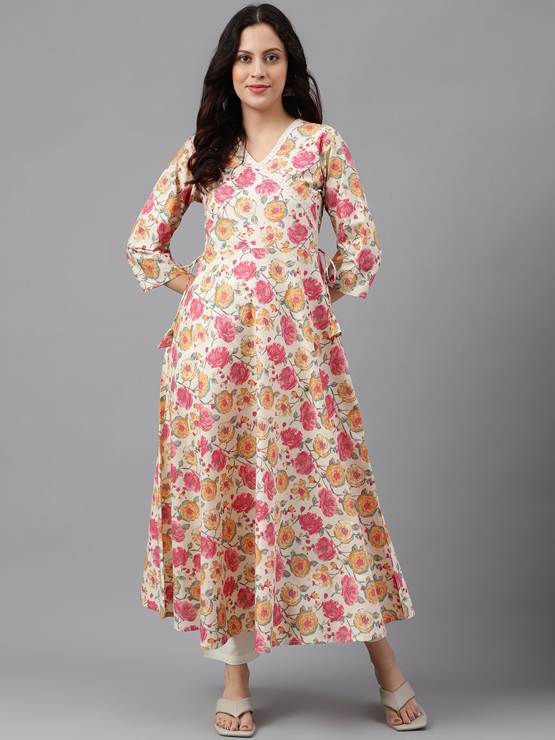 

SAABHI Floral Printed V-Neck Pure Cotton Angrakha Anarkali Kurta, White