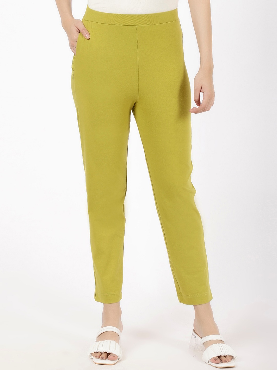 

SPIFFY Women Relaxed Straight Leg Straight Fit Cigarette Trousers, Green