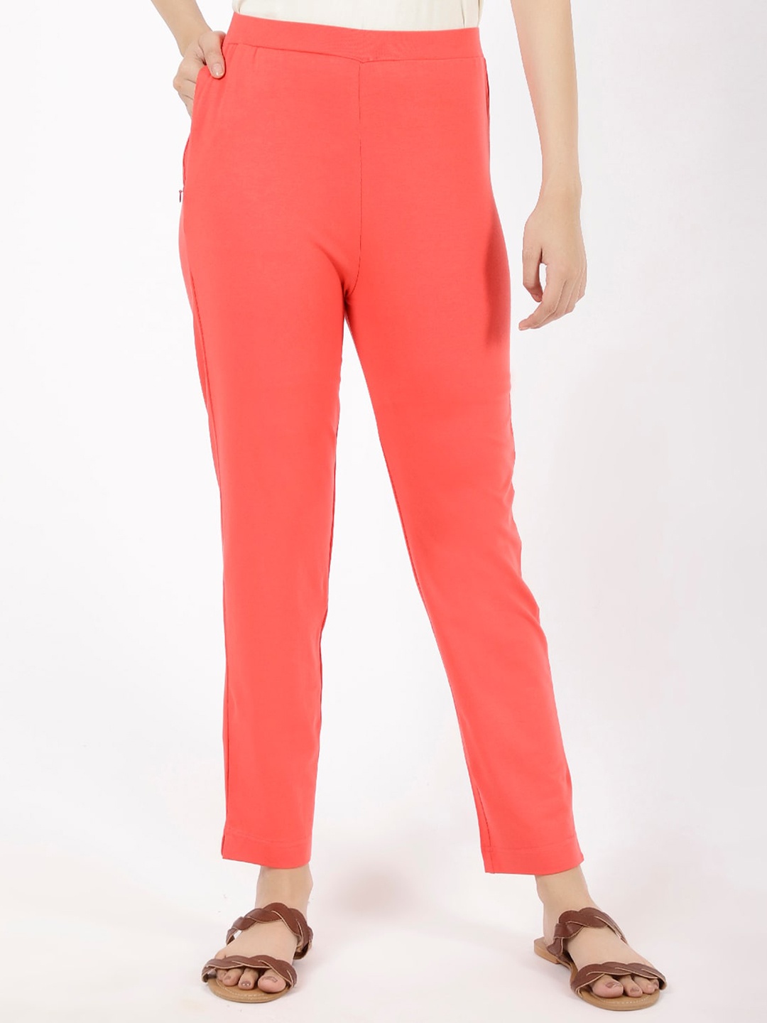 

SPIFFY Women Relaxed Straight Leg Straight Fit Cigarette Trousers, Coral