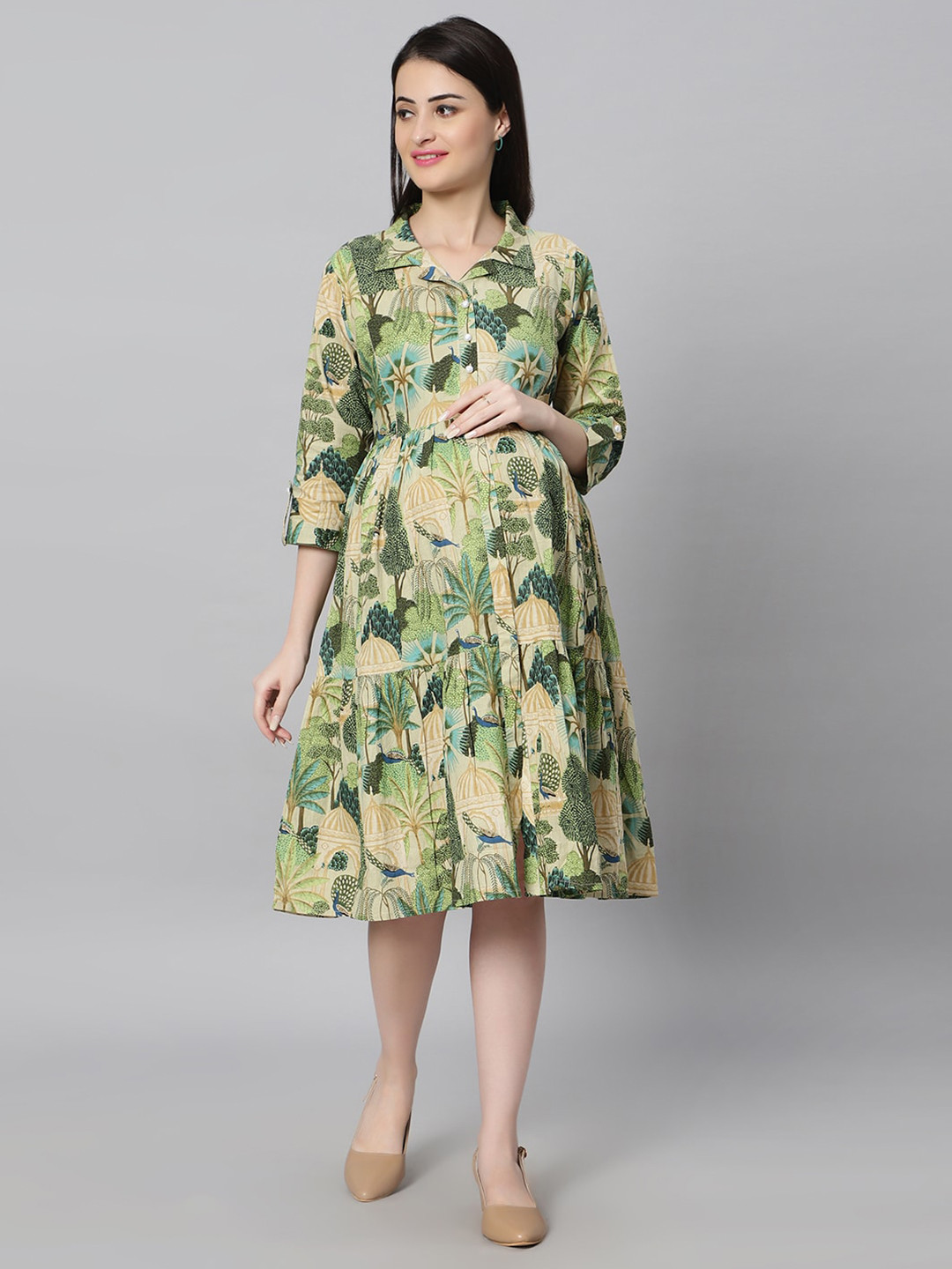 

Aanyor Ethnic Motifs Printed Roll-Up Sleeves Pure Cotton Maternity Fit & Flare Dress, Green