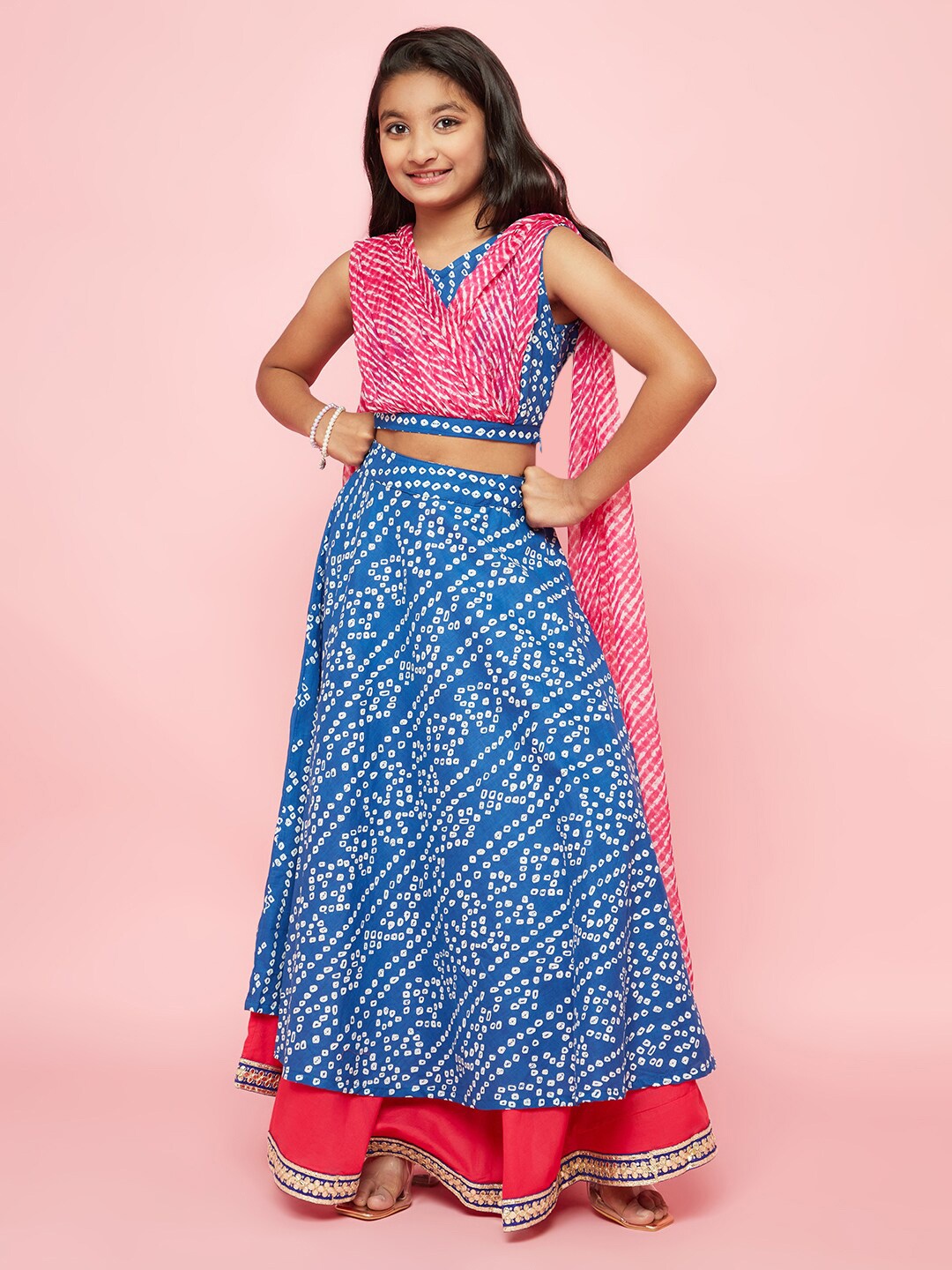 

Aks Kids Girls Printed Ready To Wear Lehenga & Blouse With Dupatta, Blue