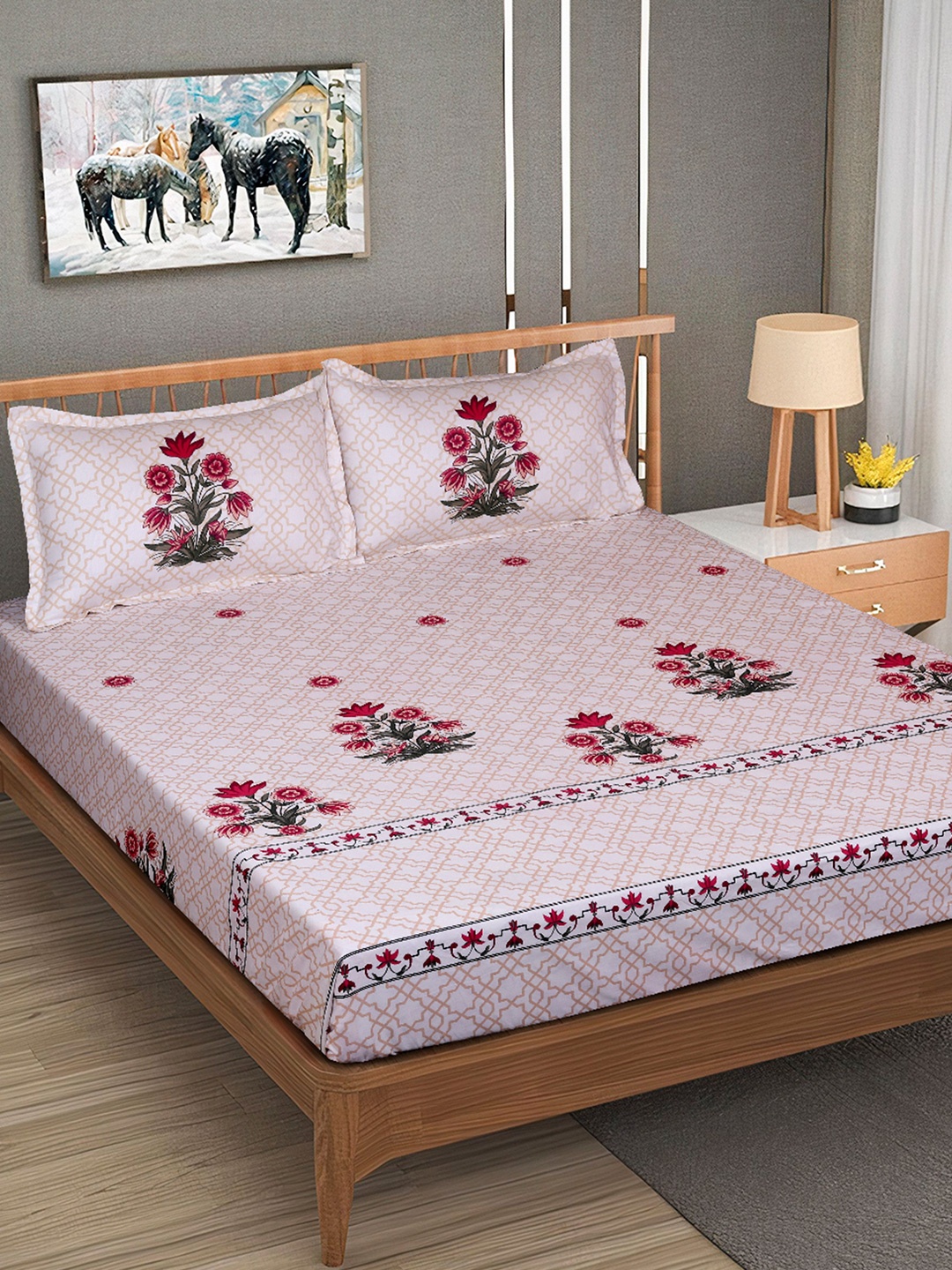 

ROMEE Cream-Coloured & Pink Floral Cotton 240 TC King Bedsheet with 2 Pillow Covers