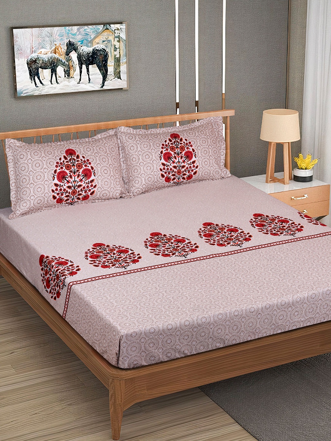 

ROMEE Cream-Coloured & Red Floral Cotton 240TC King Bedsheet With 2 Pillow Covers