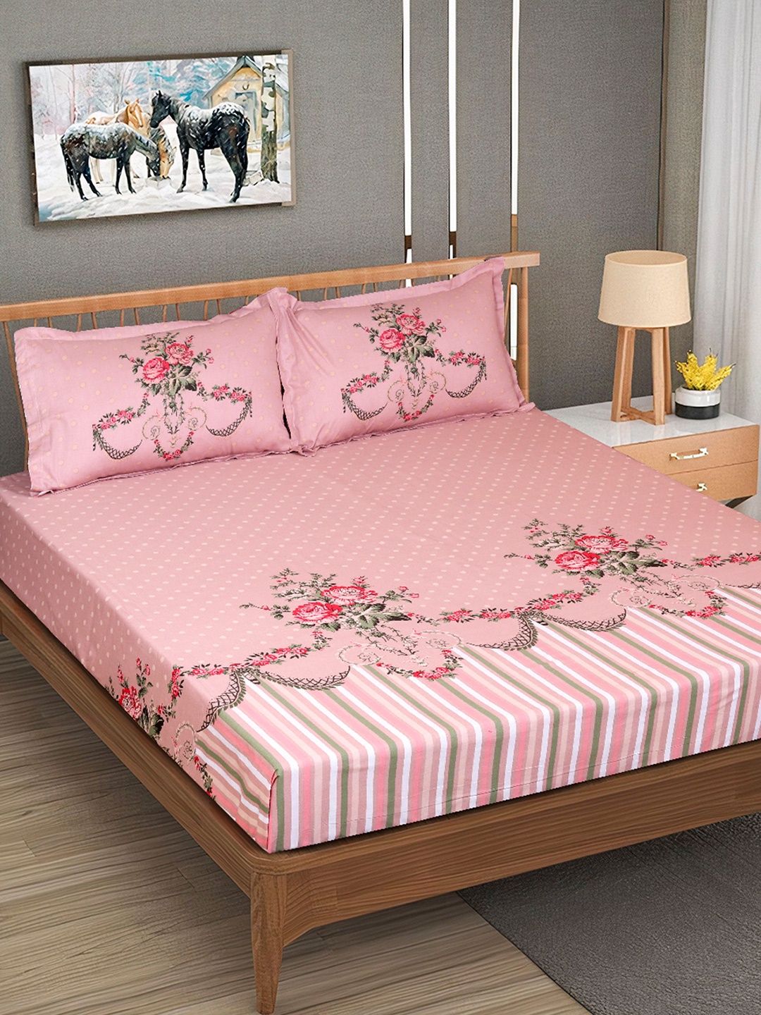 

ROMEE Peach-Coloured & Red Floral Cotton 240 TC King Bedsheet With 2 Pillow Covers