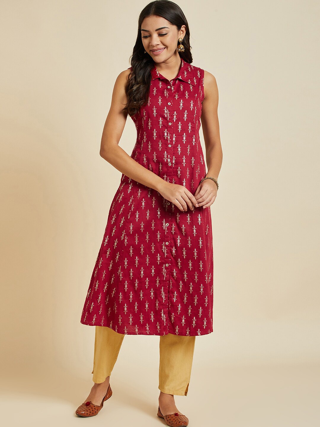 

Sangria Ethnic Motifs Printed Pure Cotton A-line Kurta, Maroon