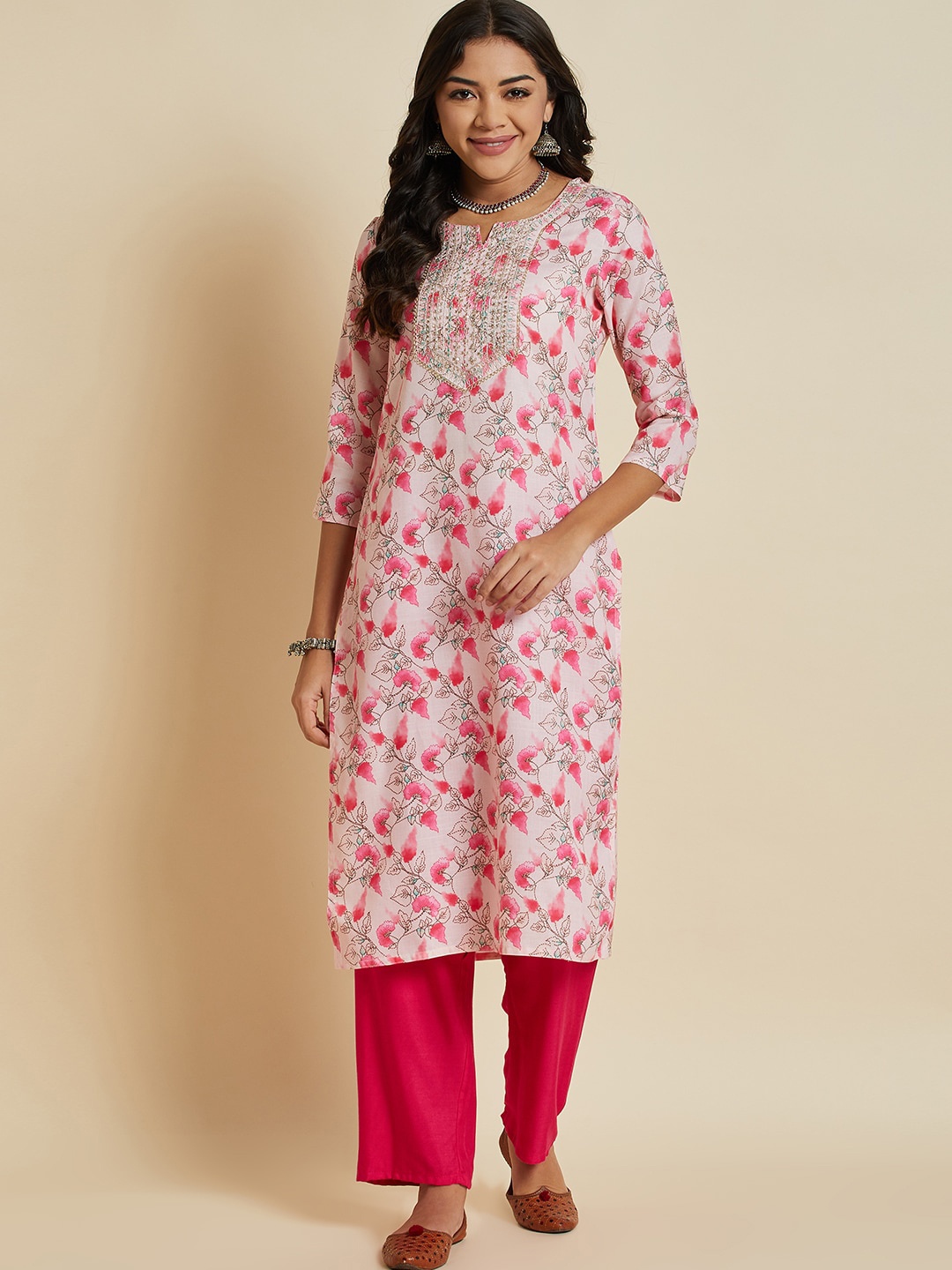 

Sangria Floral Printed Yoke Design Straight Kurta, Pink