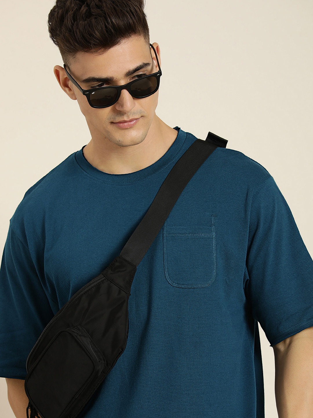 

DILLINGER Men Honeycomb Structure Oversized Pocket T-shirt, Blue