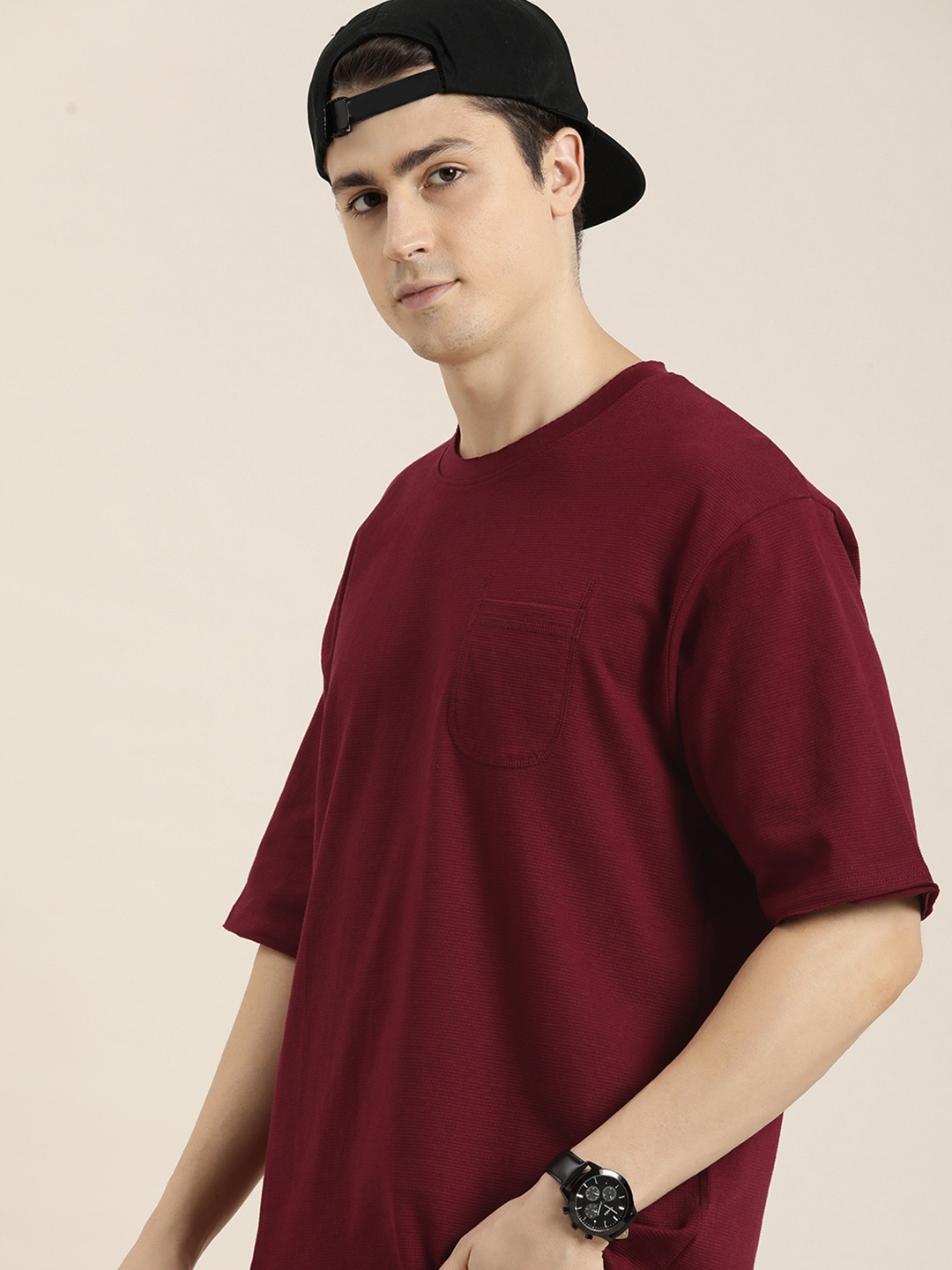 

DILLINGER Men Honeycomb Structure Oversized Pocket T-shirt, Maroon
