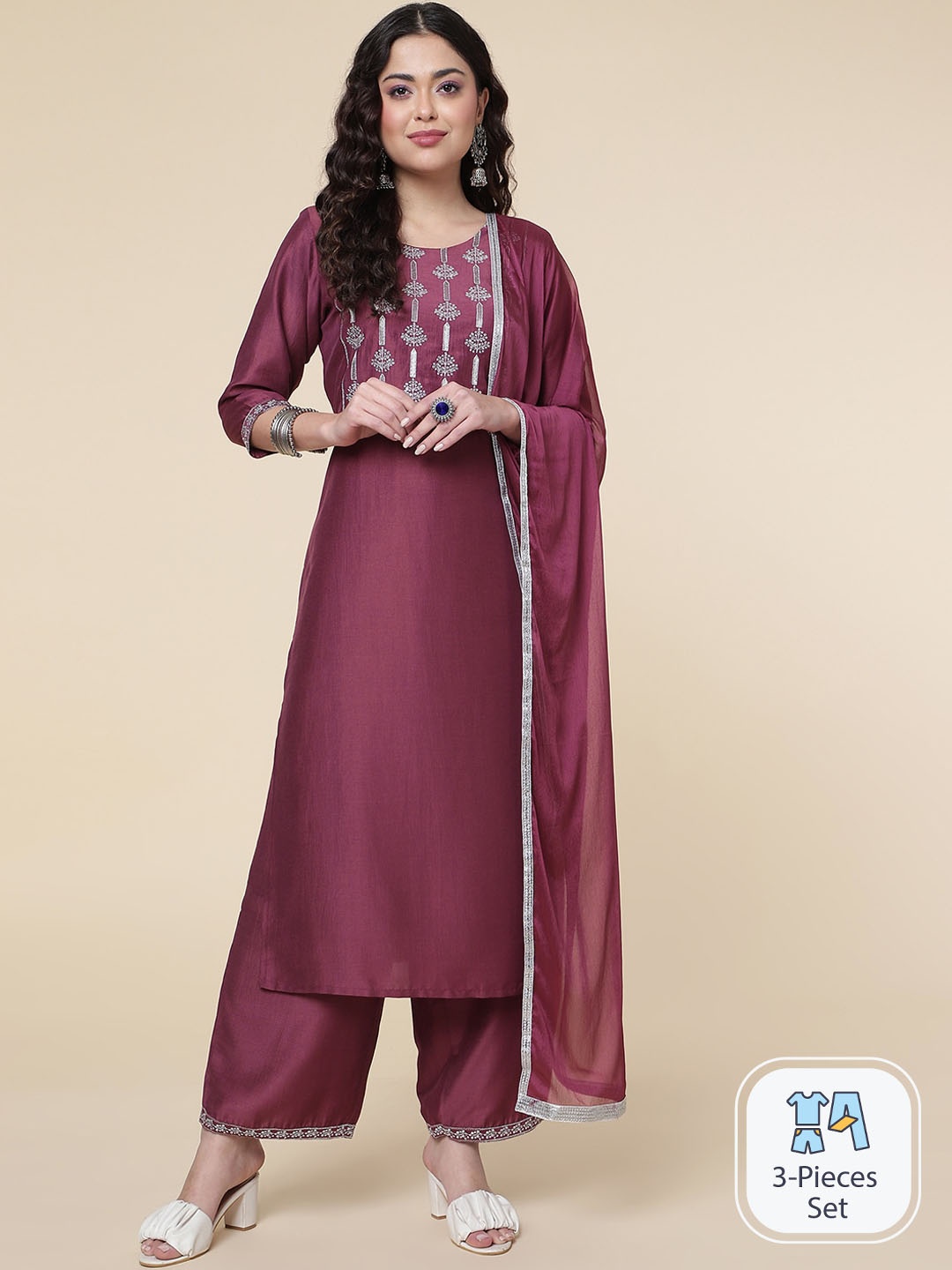 

CLEMIRA Floral Yoke Design Regular Kurta with Palazzos & Dupatta, Peach