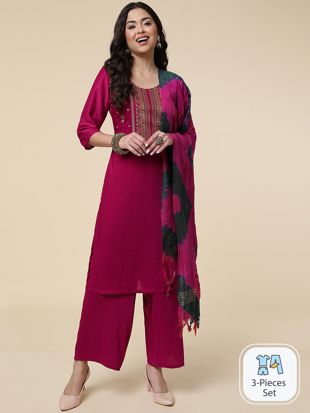 

CLEMIRA Ethnic Motifs Embroidered Thread Work Kurta & Palazzos & With, Pink