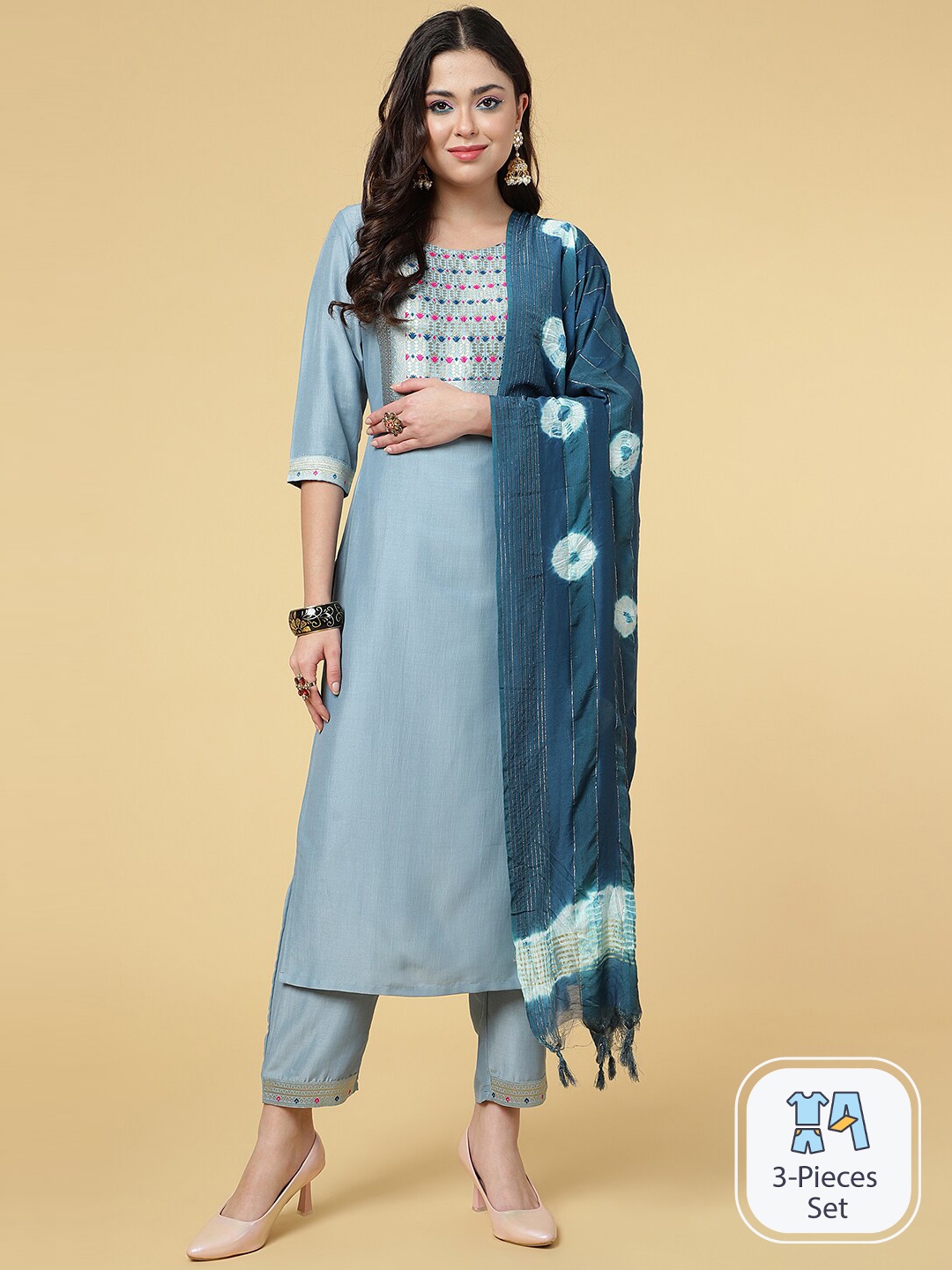 

CLEMIRA Ethnic Motifs Yoke Design Thread Work Silk Chiffon Kurta & Trousers With Dupatta, Grey
