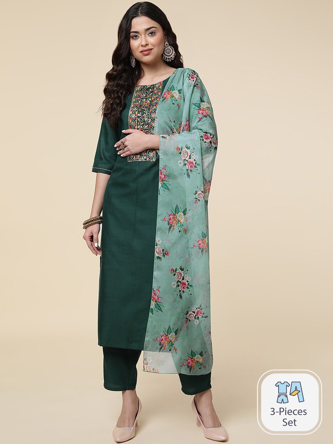 

CLEMIRA Floral Yoke Design Thread Work Kurta & Trousers With Dupatta, Green