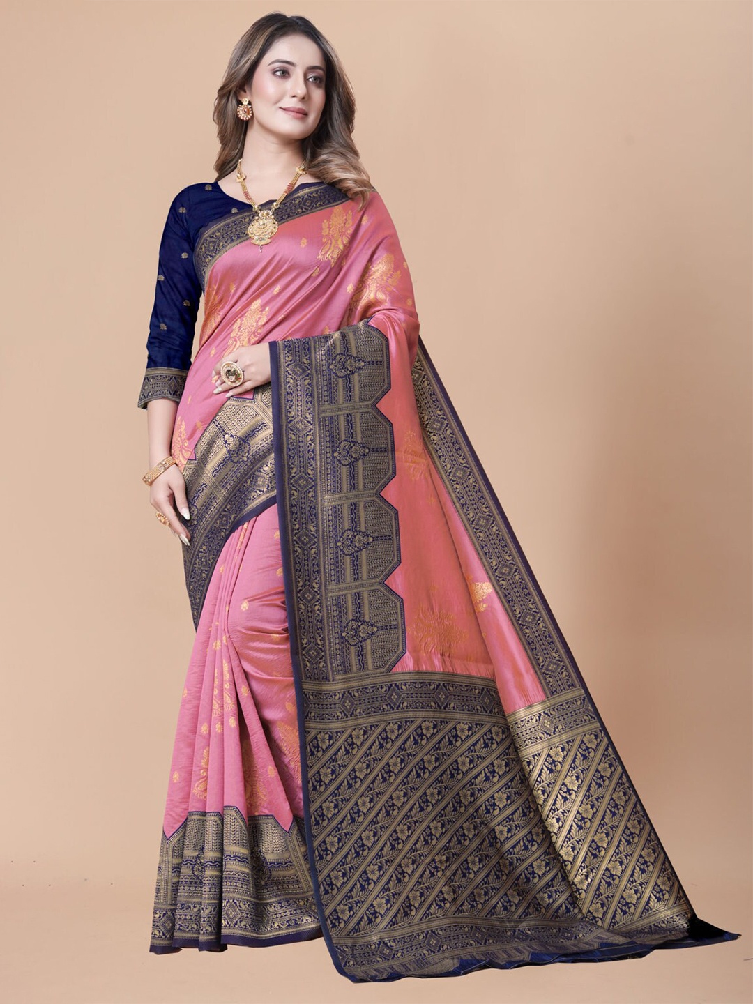 

nirja Fab Ethnic Motifs Woven Design Zari Banarasi Saree, Pink