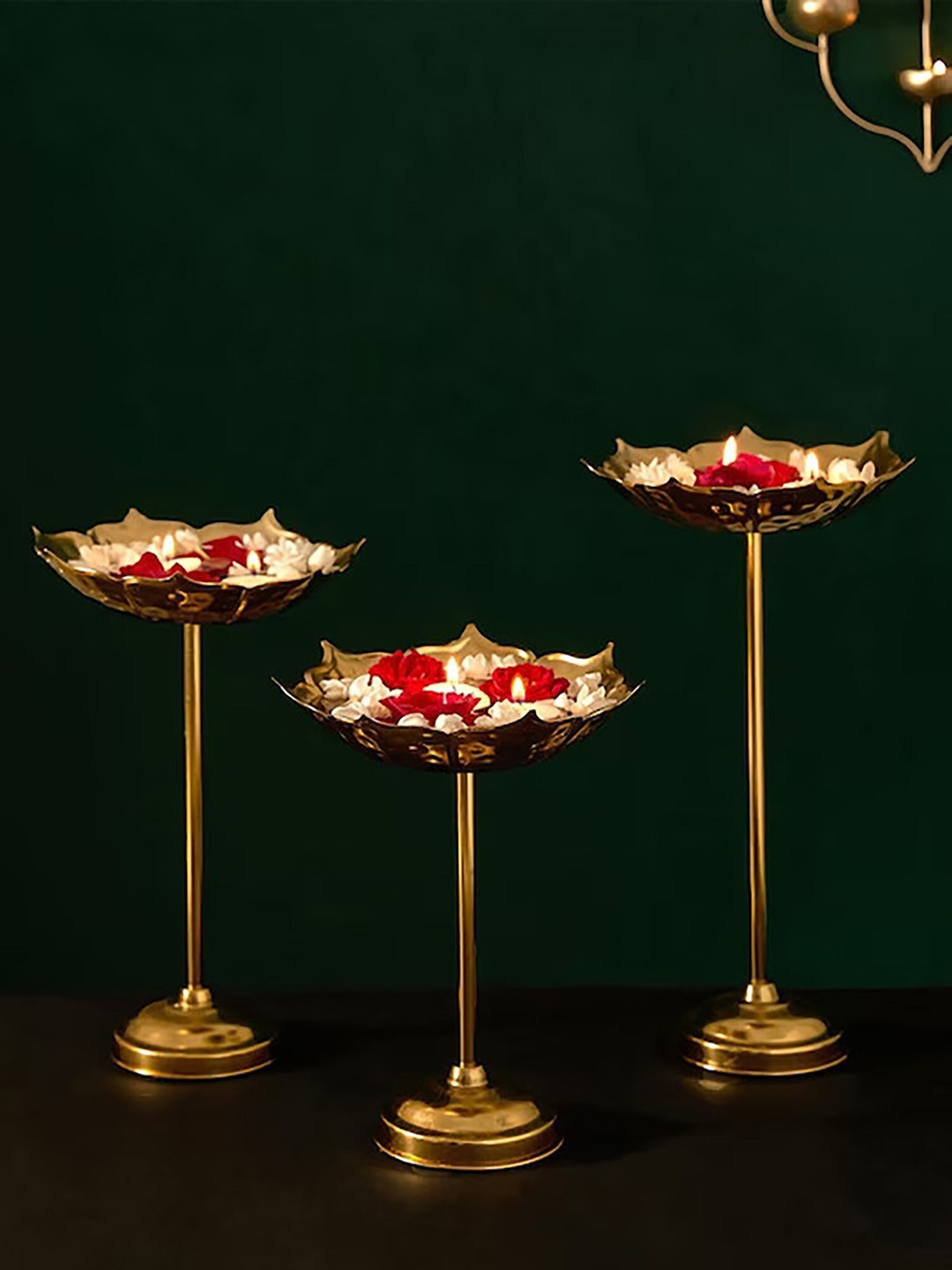 

The Purple Tree Gold-Toned 3 Pieces Textured Lotus Urli With Stand