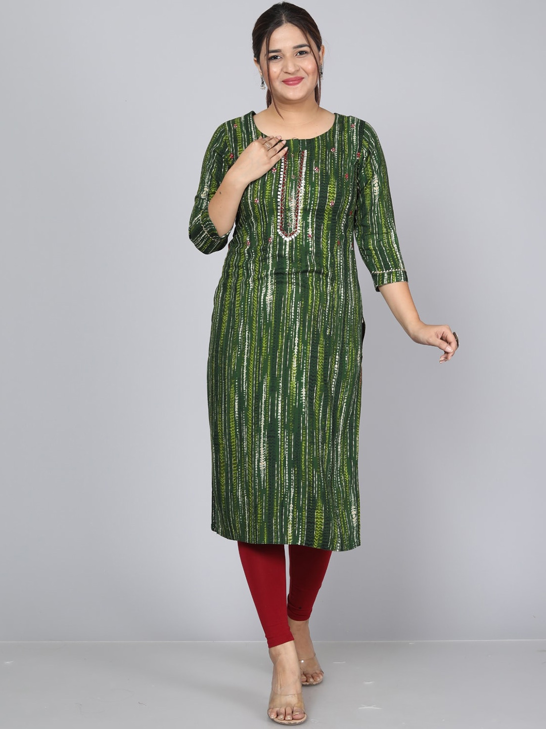 

JC4U Abstract Printed Sequinned Straight Kurta, Green