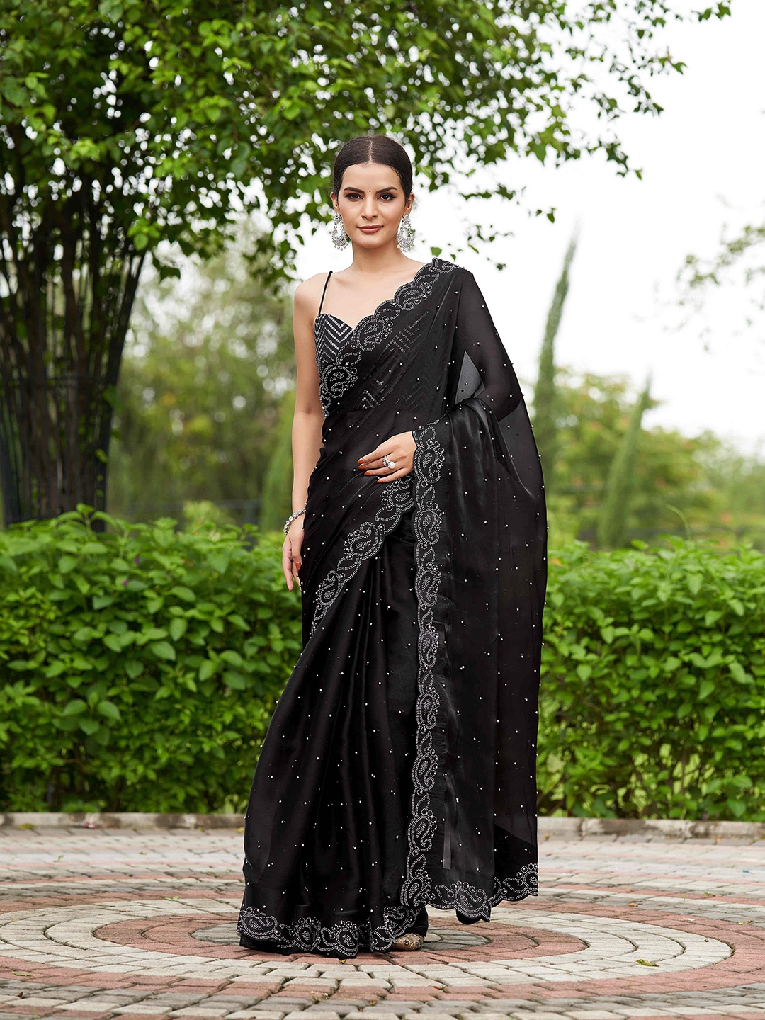 

Mitera Embellished Beads and Stones Organza Saree, Black