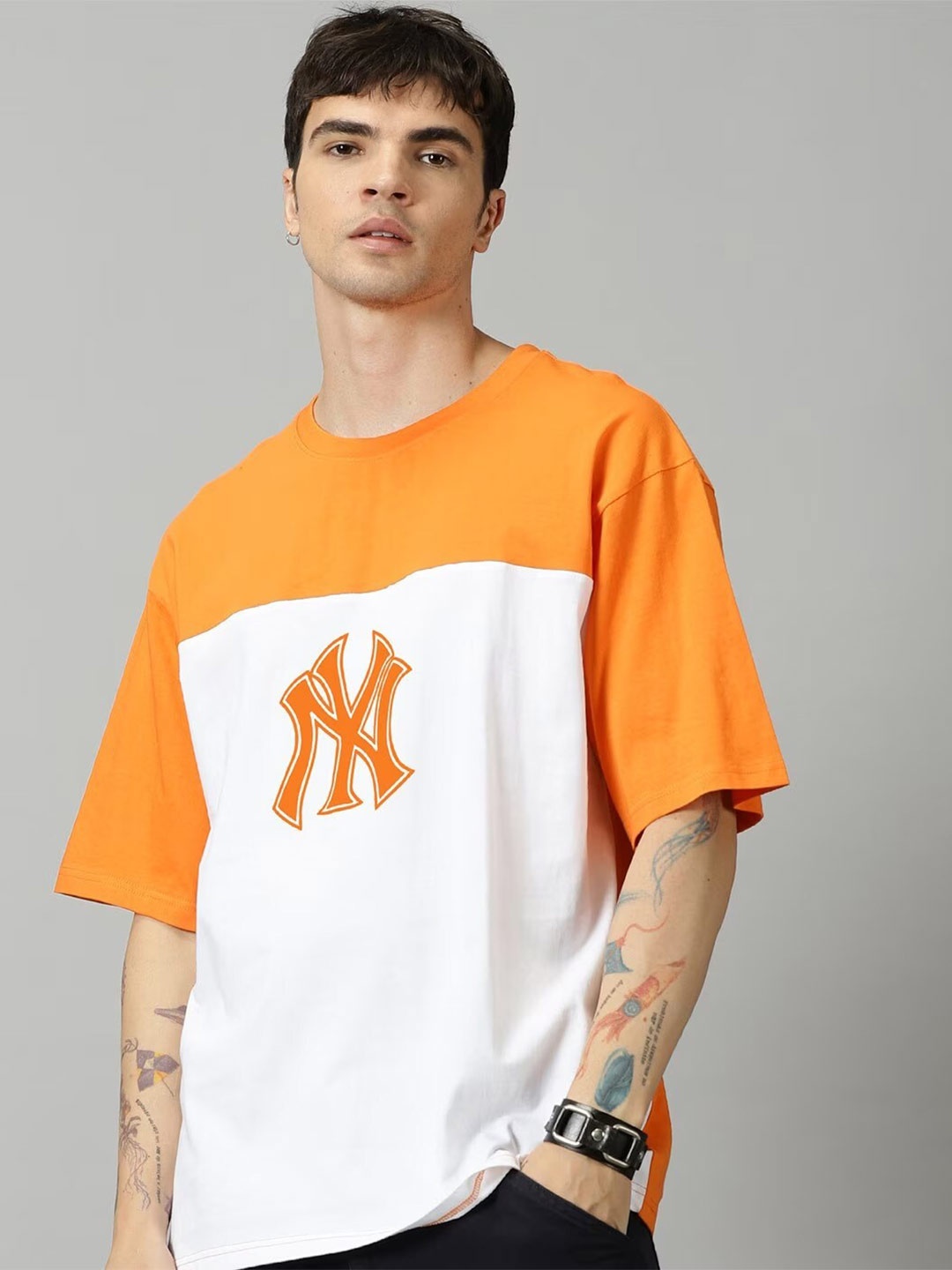 

THE HOLLANDER Colourblocked Drop-Shoulder Sleeves Oversized Fit Cotton T-shirt, Orange