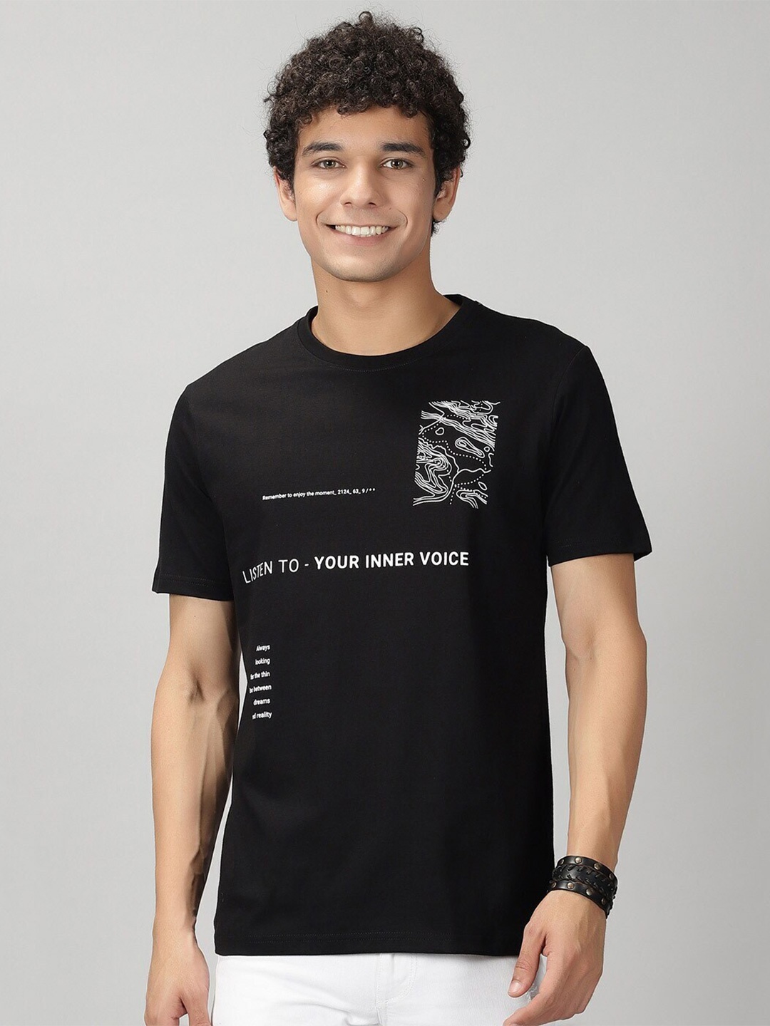 

THE HOLLANDER Typography Printed Regular Fit Cotton T-shirt, Black