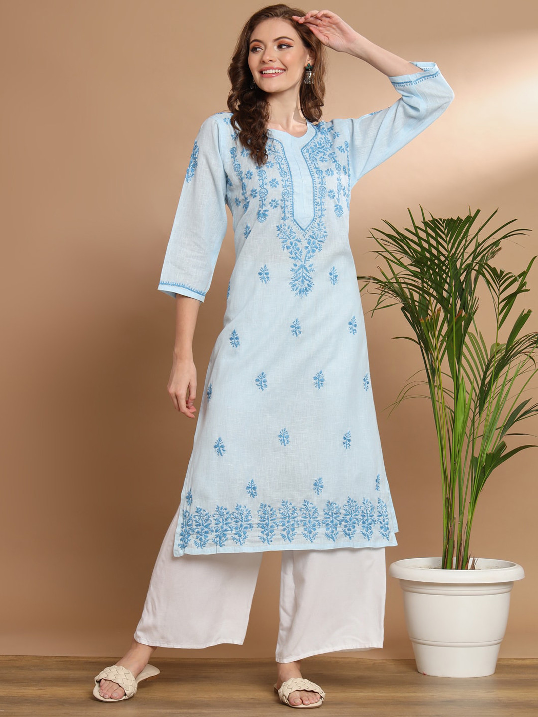 

Ethnava Ethnic Motifs Embroidered Cotton Straight Kurta, Turquoise blue