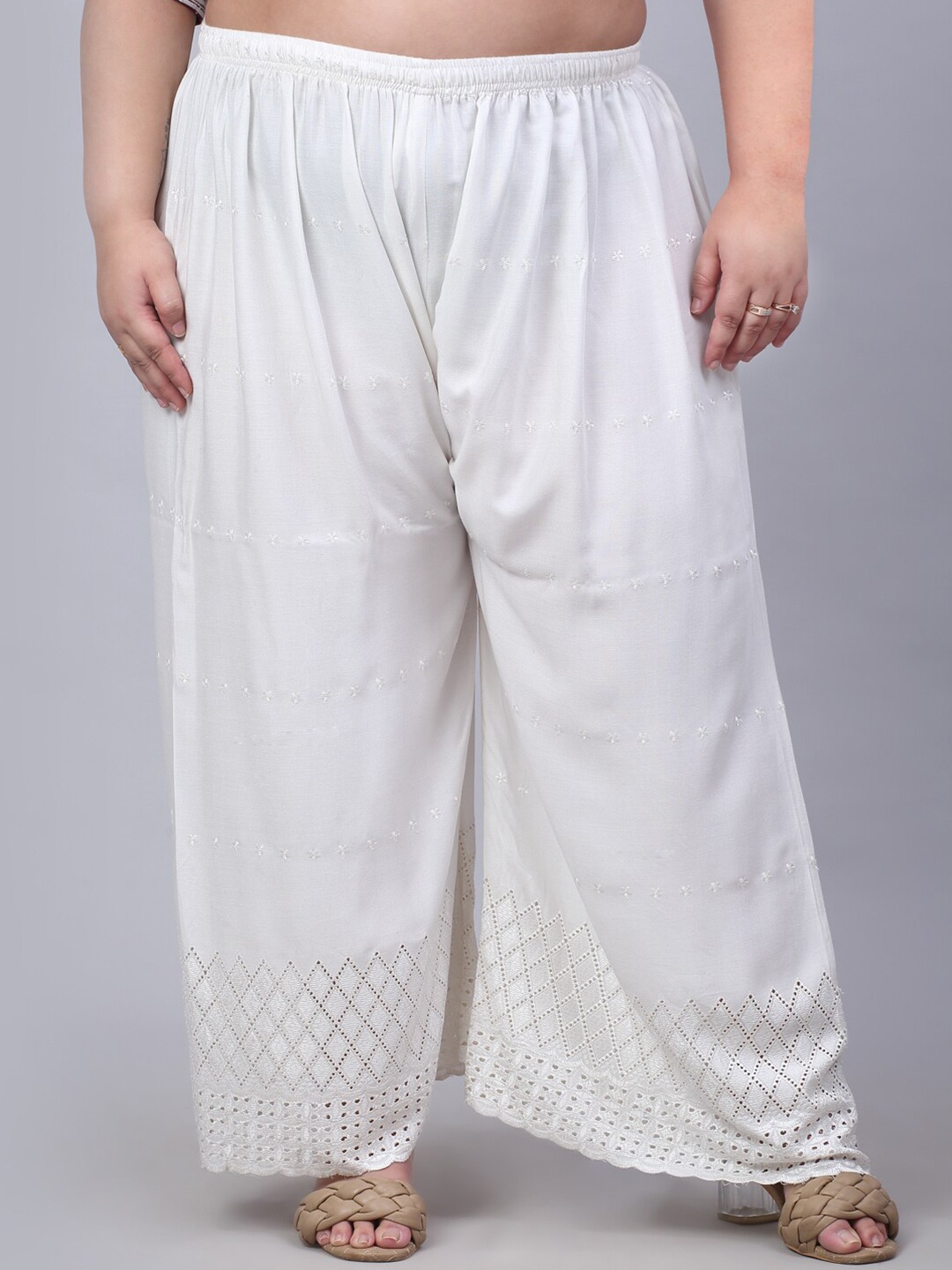 

Trend Level Women Wide-Leg Geometric Hem Design Ethnic Palazzos, White