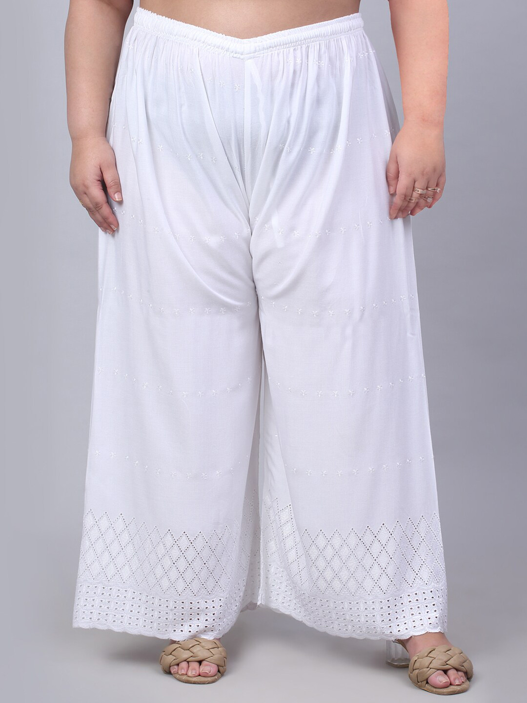 

Trend Level Women Wide-Leg Geometric Hem Design Ethnic Palazzos, White