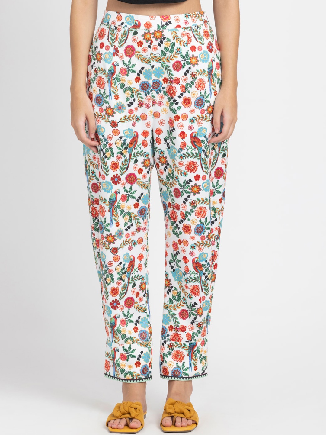 

SHAYE Women Floral Printed Smart Trousers, White