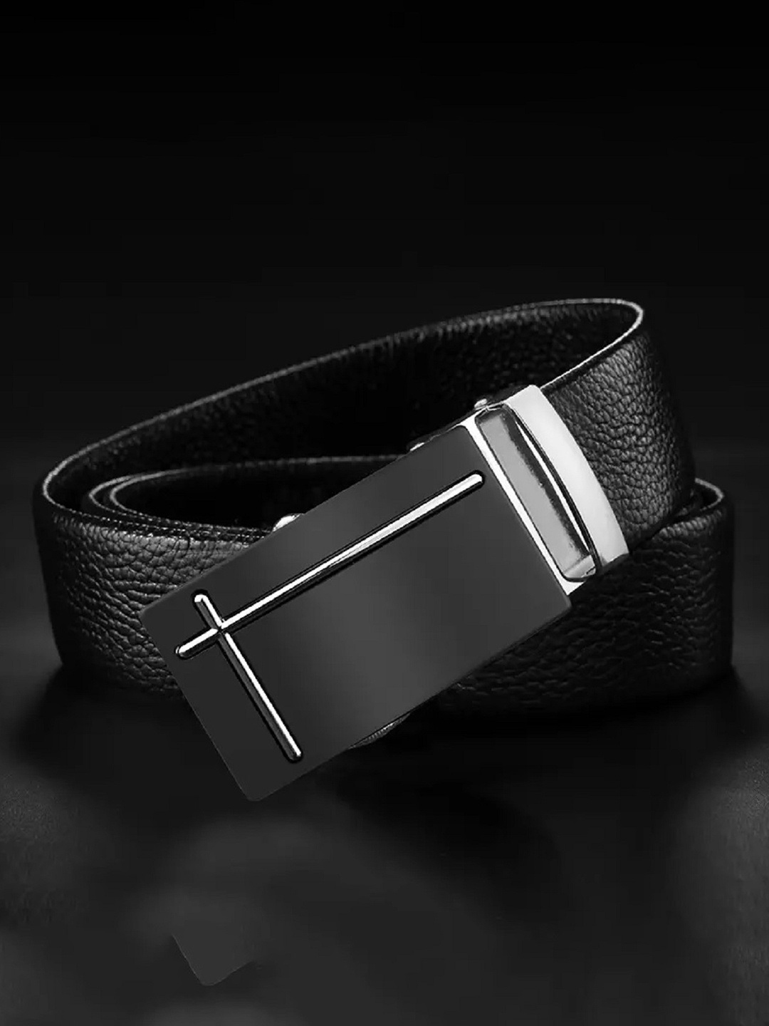 

Zacharias Men Slim Textured Autolock Belt, Black