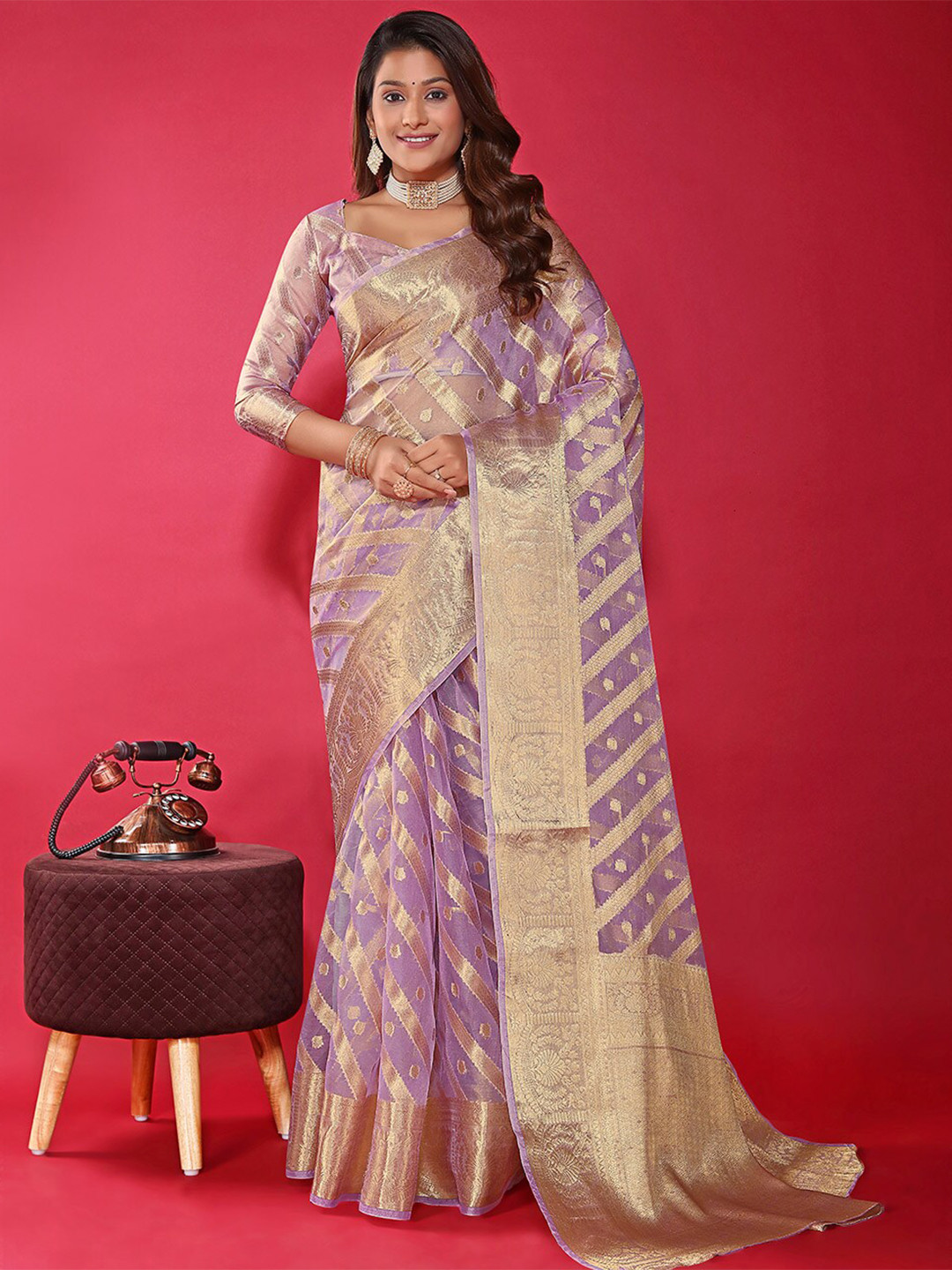

Mitera Woven Design Zari Organza Saree, Lavender