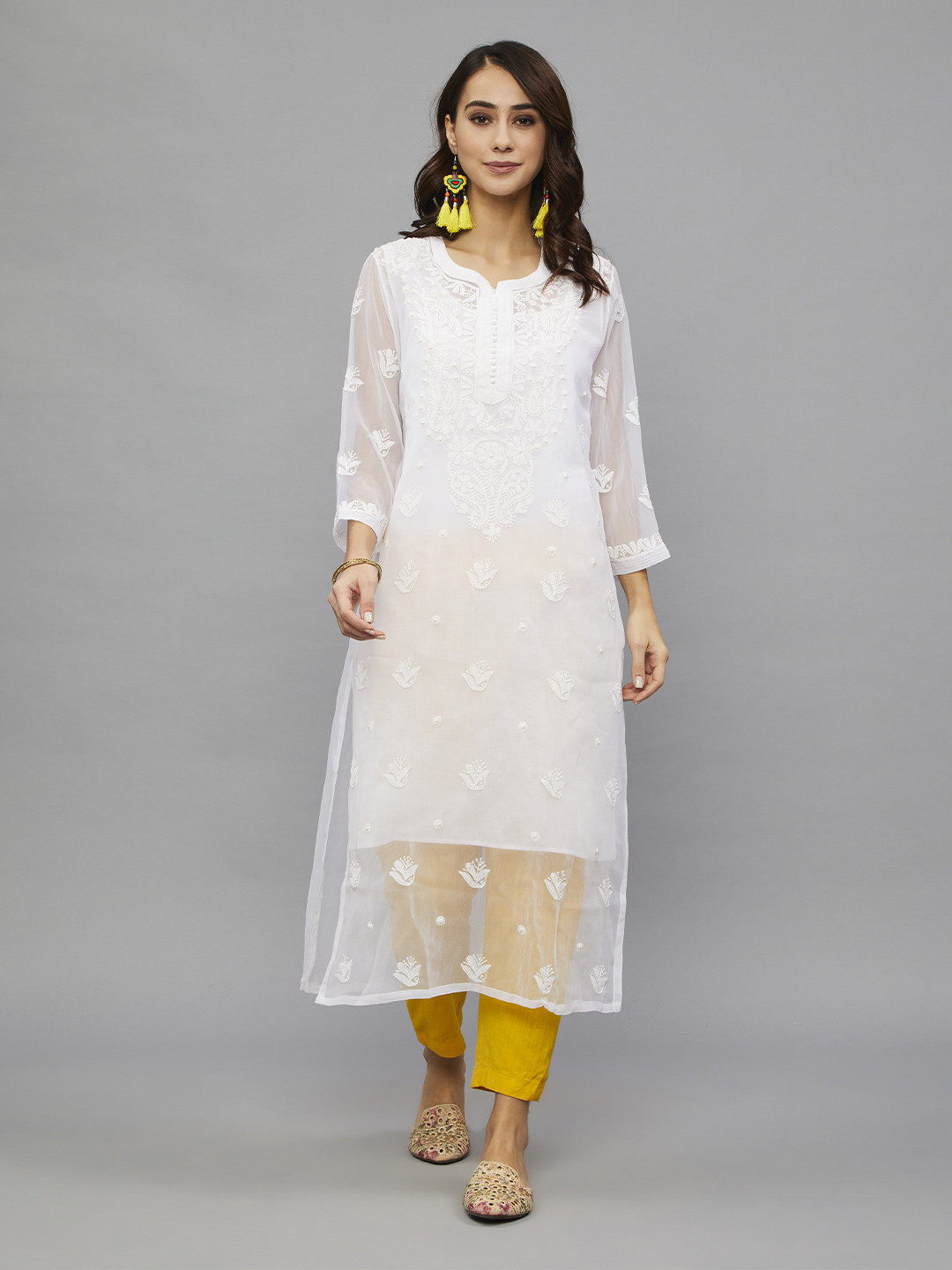 

Ethnava Ethnic Motifs Embroidered Chikankari Georgette Kurta, White