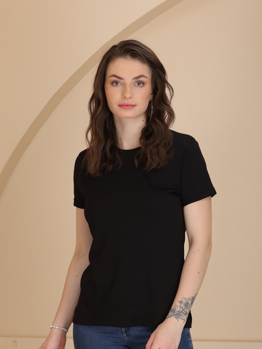 

TITTLI Round Neck Pure Cotton Casual T-shirt, Black