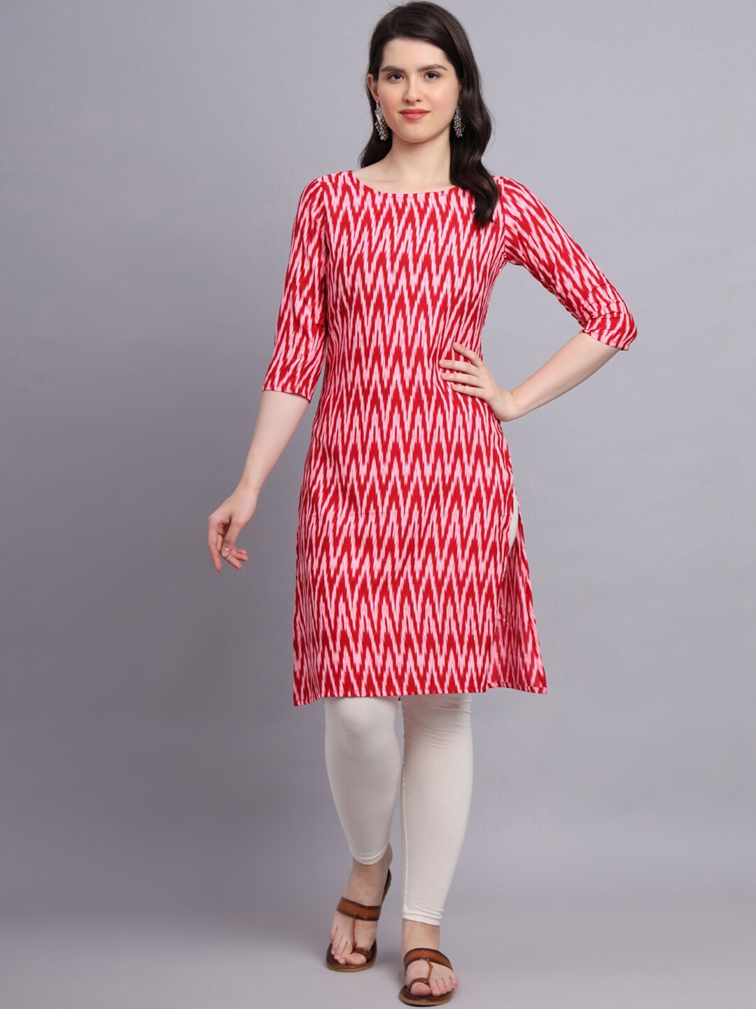 

Kiwie Chevron Printed Straight Kurta, Red