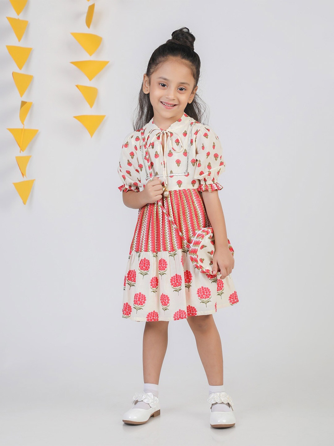 

Budding Bees Girls Print Tie-Up Neck Fit & Flare Dress, Pink