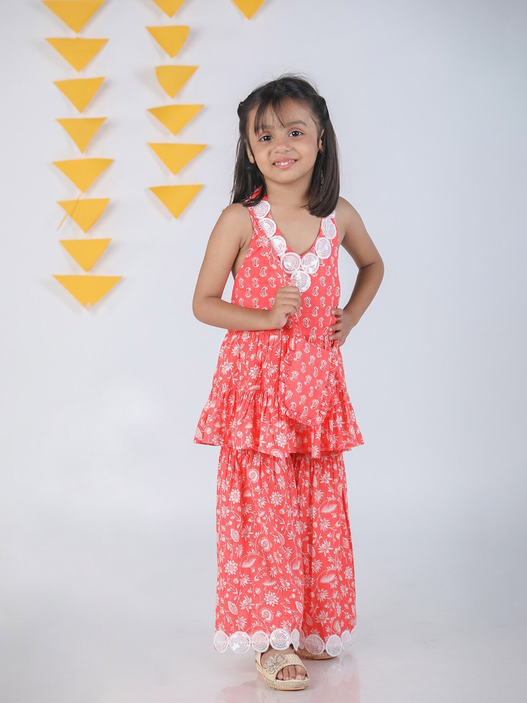 

Budding Bees Girls Paisley Printed Pure Cotton Kurti & Sharara With Bag, Pink