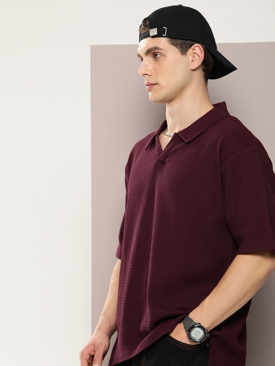 

DILLINGER Men Waffle Structure Self Design Oversized Polo Collar T-shirt, Maroon