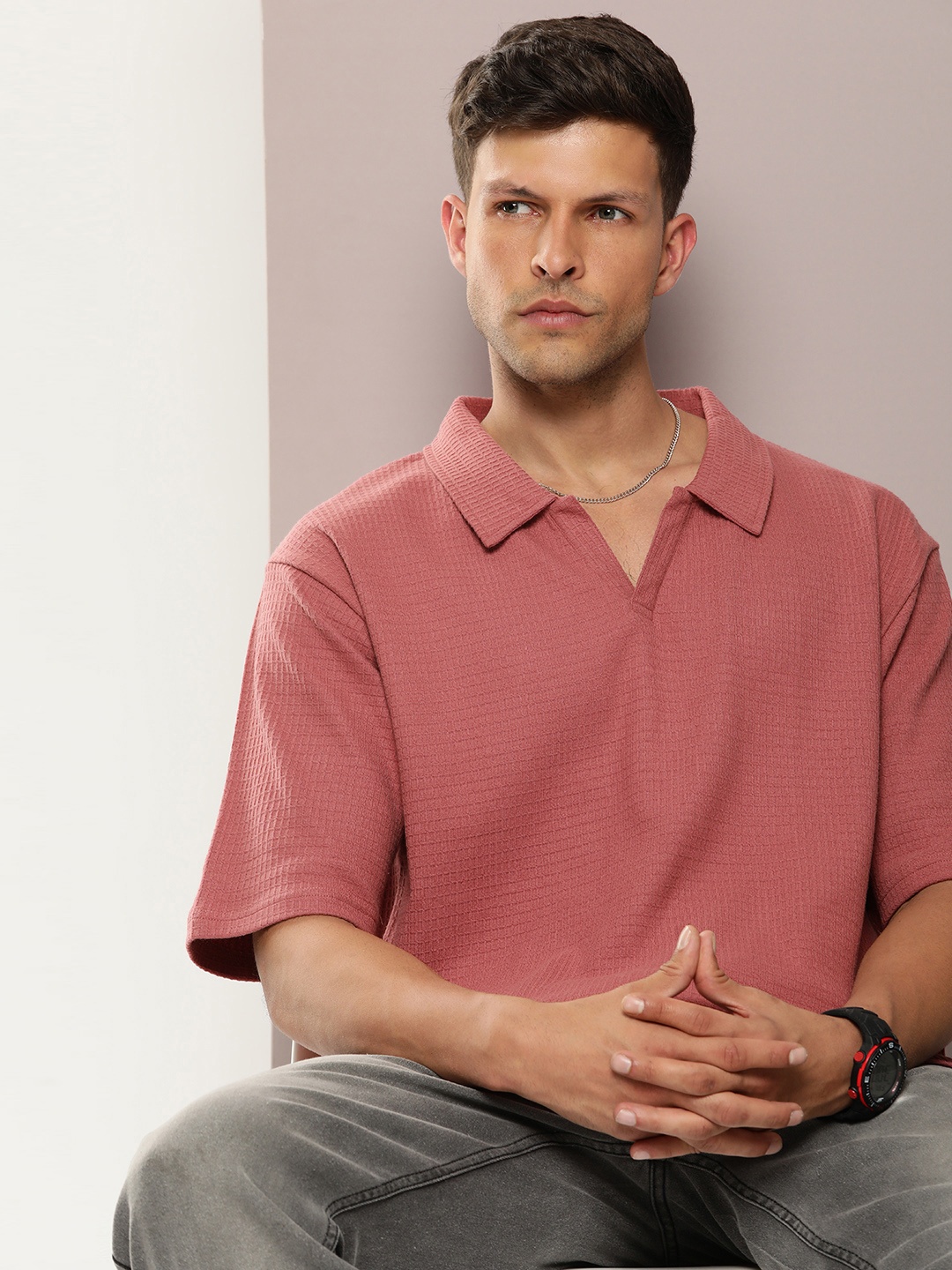 

DILLINGER Men Waffle Structure Self Design Oversized Polo Collar T-shirt, Mauve