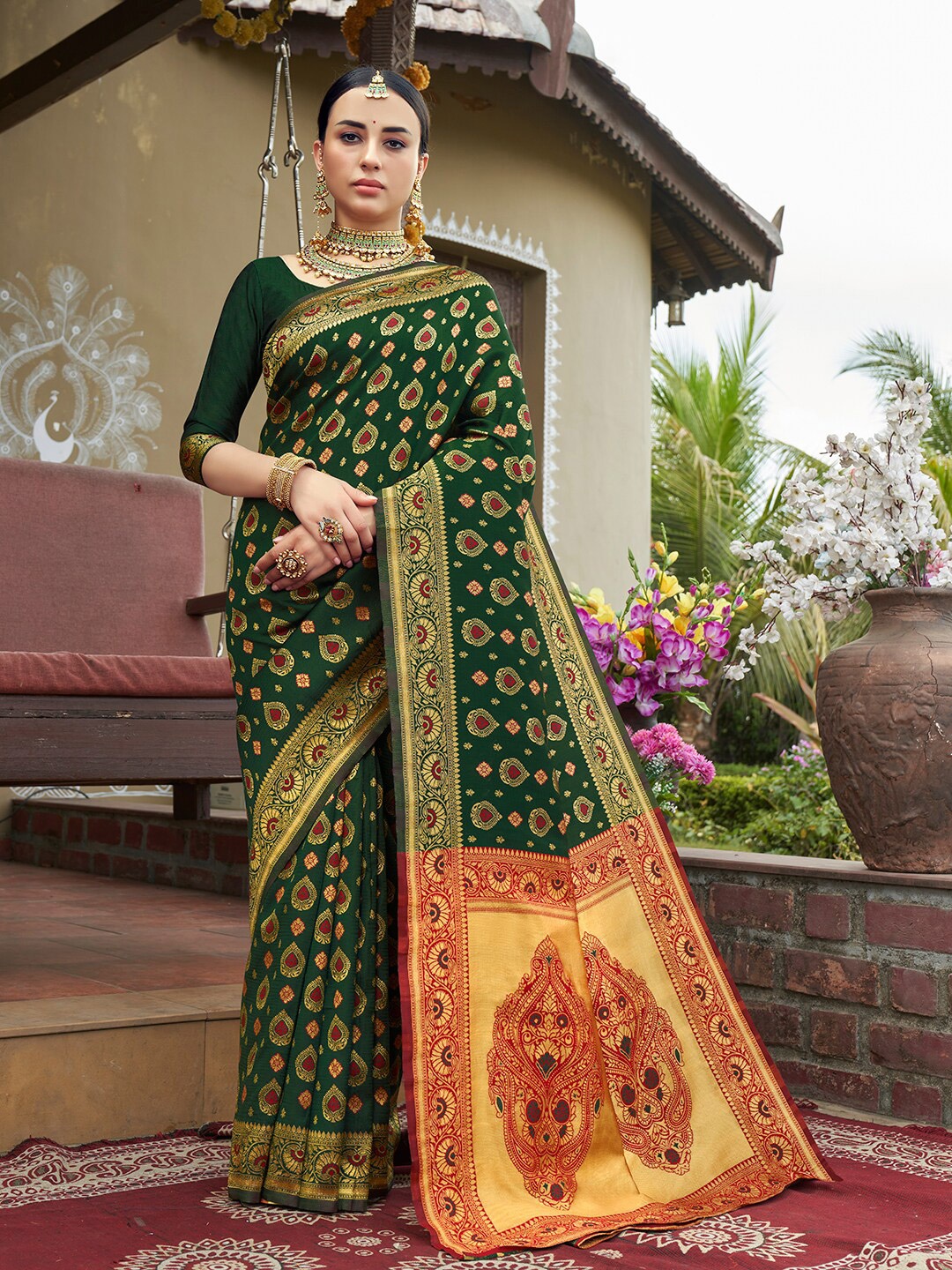 

Anouk Ethnic Motifs Woven Design Zari Art Silk Kanjeevaram Saree, Green