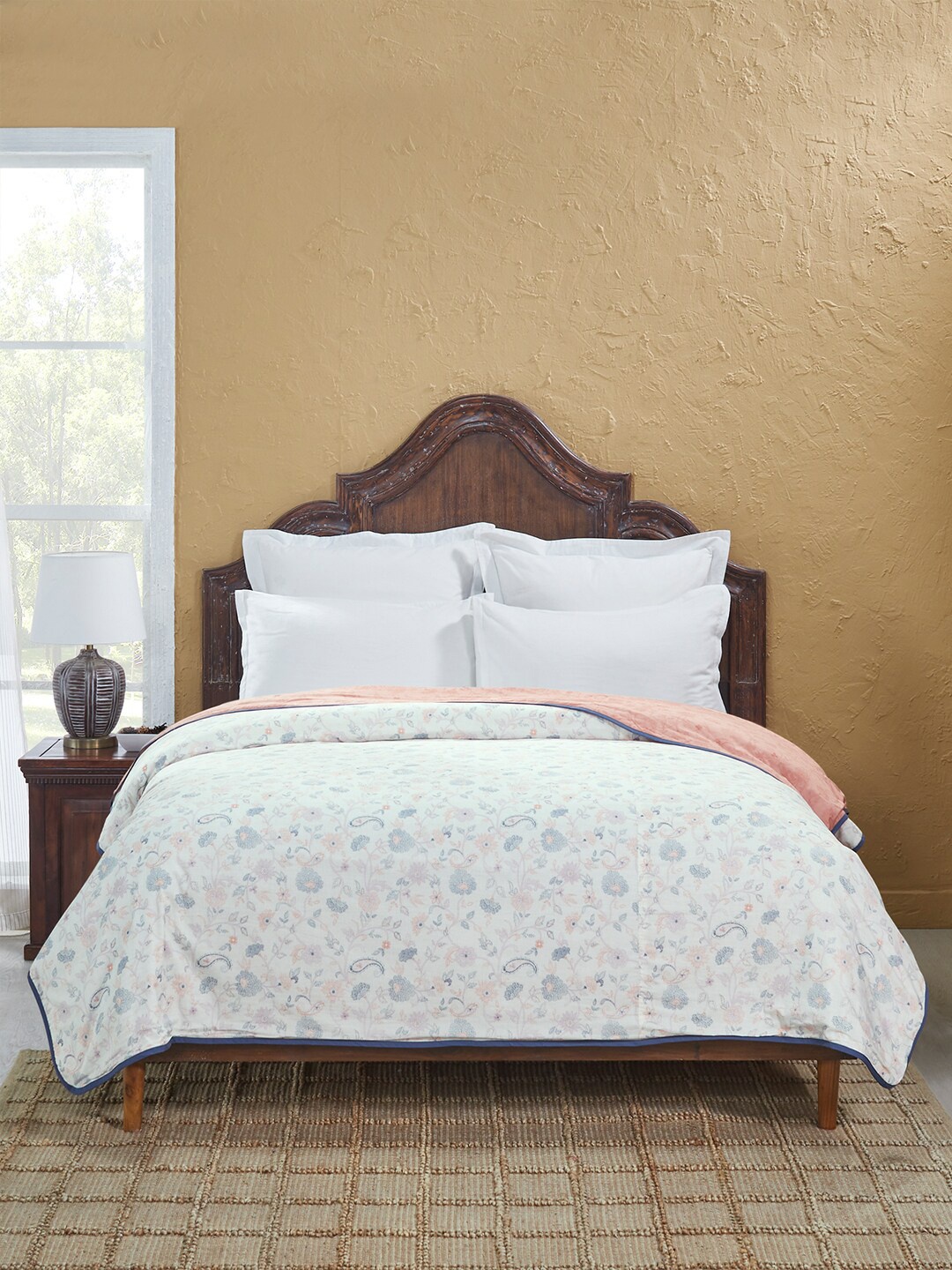 

MYTRIDENT Sankriti Beige & Black Floral Printed AC Cotton Room Single Bed Dohar