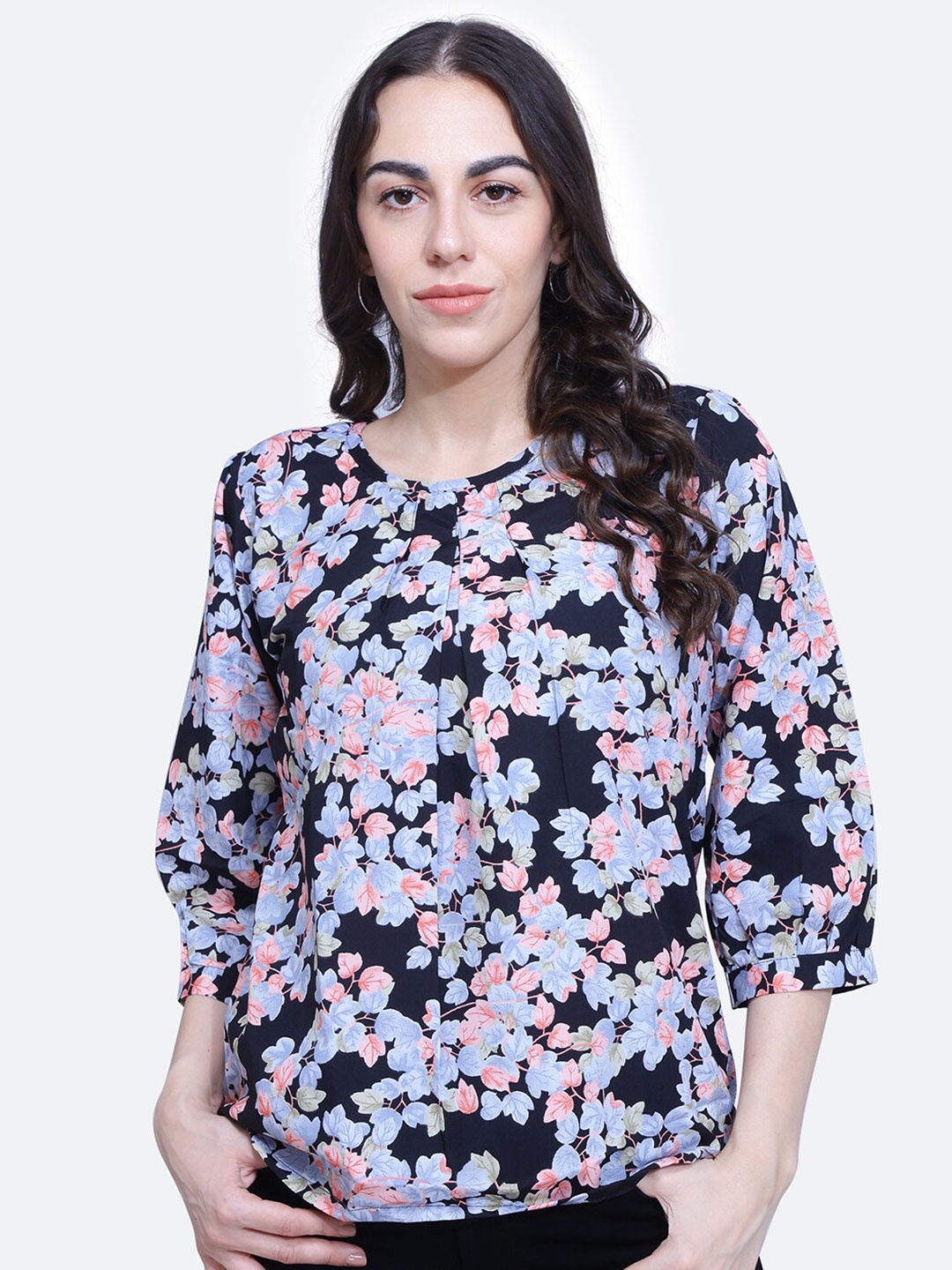 

BAESD Floral Printed Cuffed Sleeves Top, Black