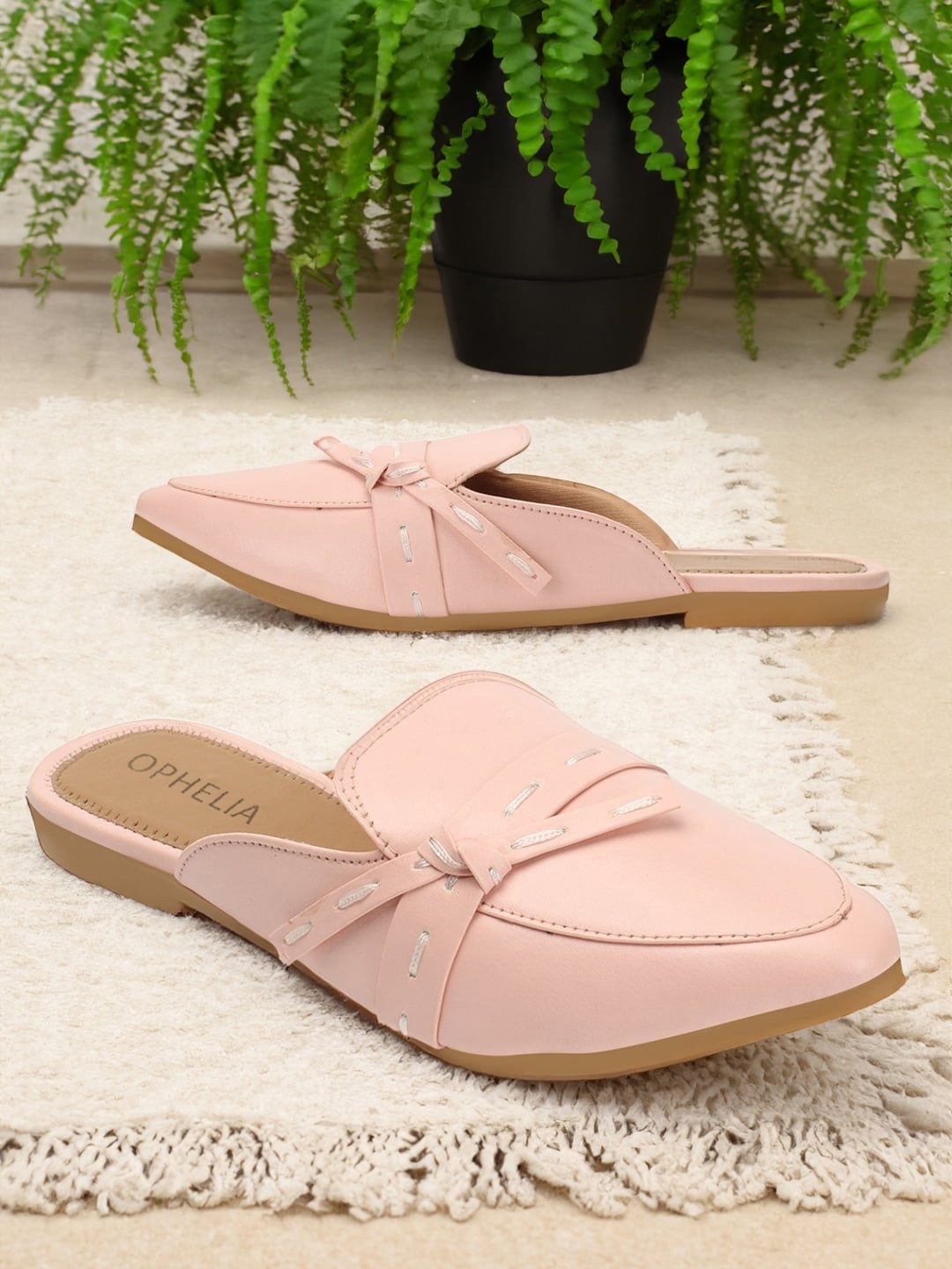 

OPHELIA Pointed Toe Mules With Bows, Pink