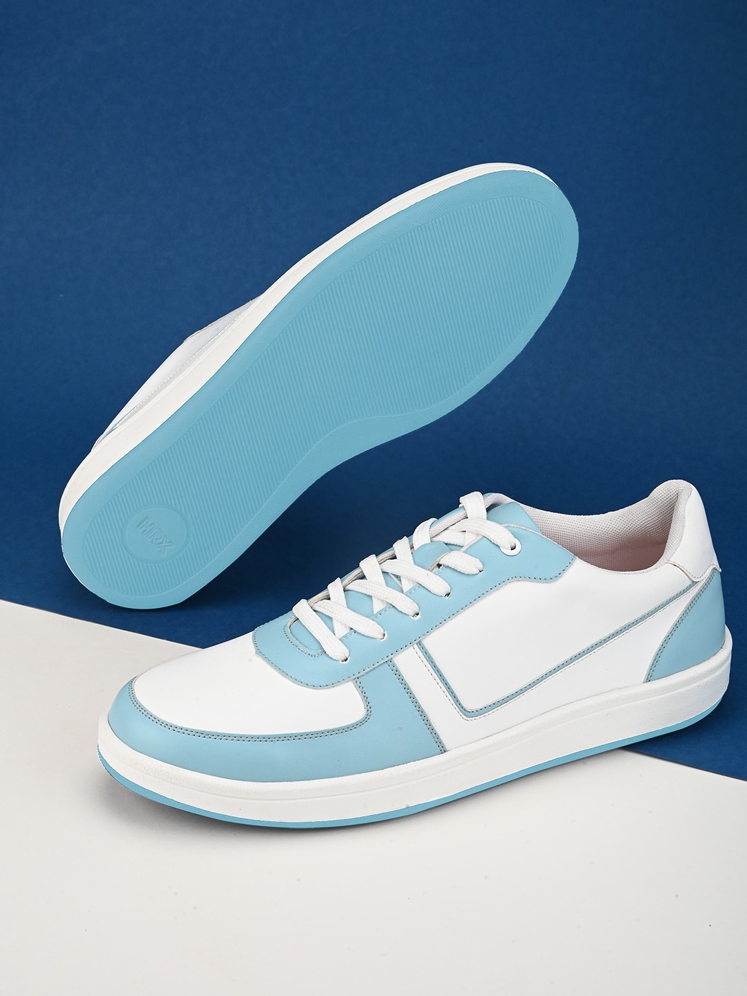 

HRX by Hrithik Roshan Men Colourblocked Lightweight Lace-Up Sneakers, White
