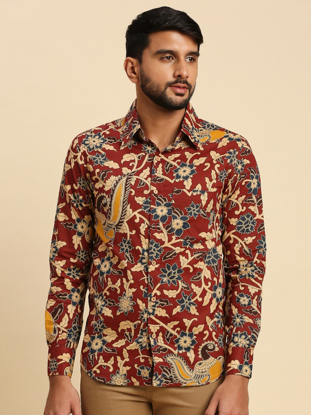

Anubhutee Floral Printed Casual Pure Cotton Casual Shirt, Maroon