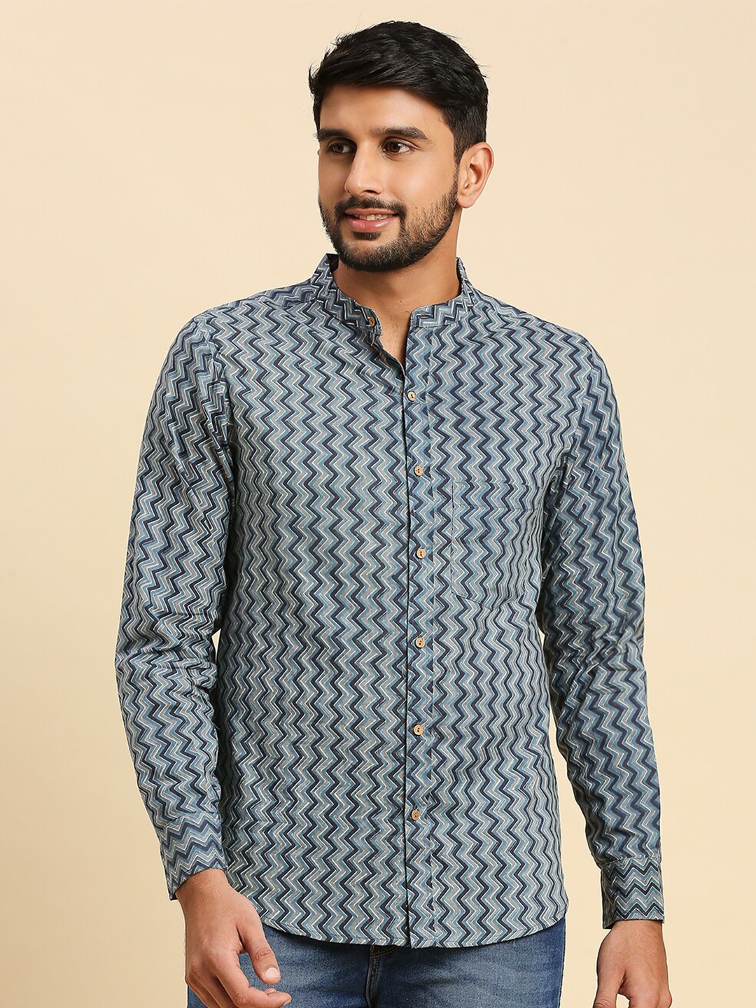 

Anubhutee Comfort Chevron Printed Pure Cotton Casual Shirt, Blue