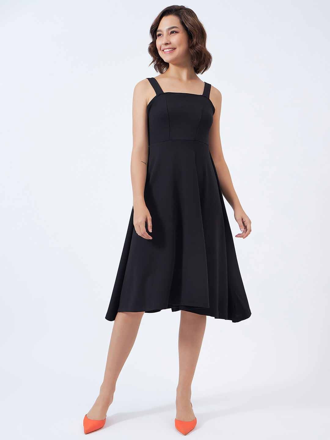 

COLOR CAPITAL Shoulder Strap Fit and Flare Dress, Black