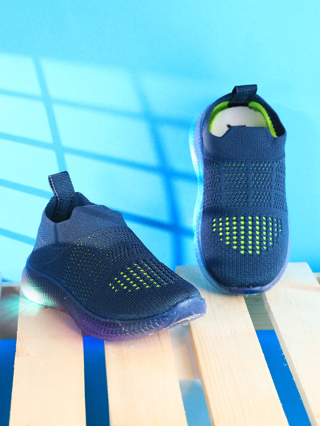 

Jazzy Juniors Kids Textured Lightweight Mesh Slip-On Sneakers With LED Lights, Navy blue