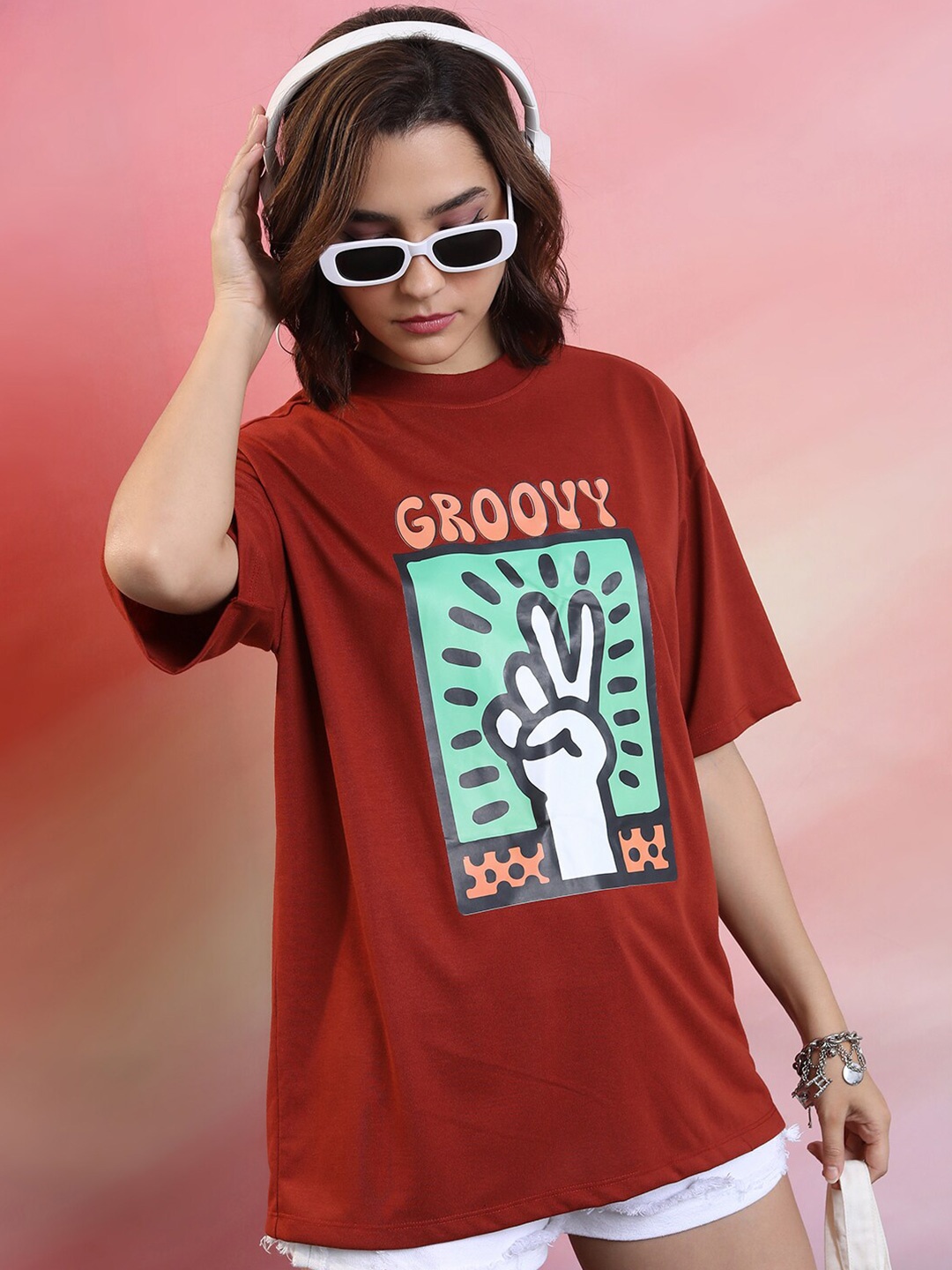

Tokyo Talkies Oversized Graphic Printed Drop Shoulder Sleeves Casual T-Shirt, Rust