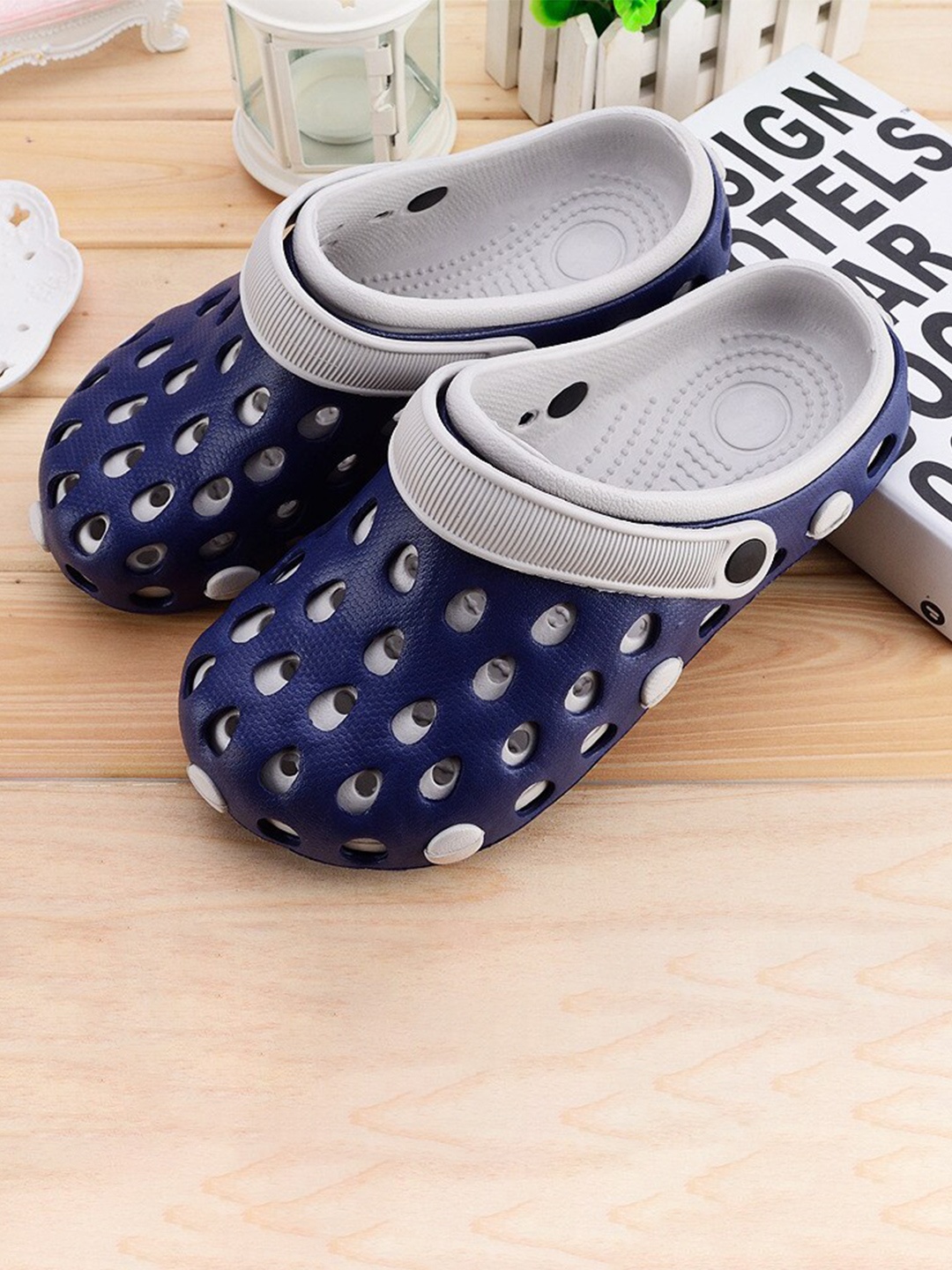 

Alexvyan Men Double Layer Eva Non Skid Croslite Clogs, Blue