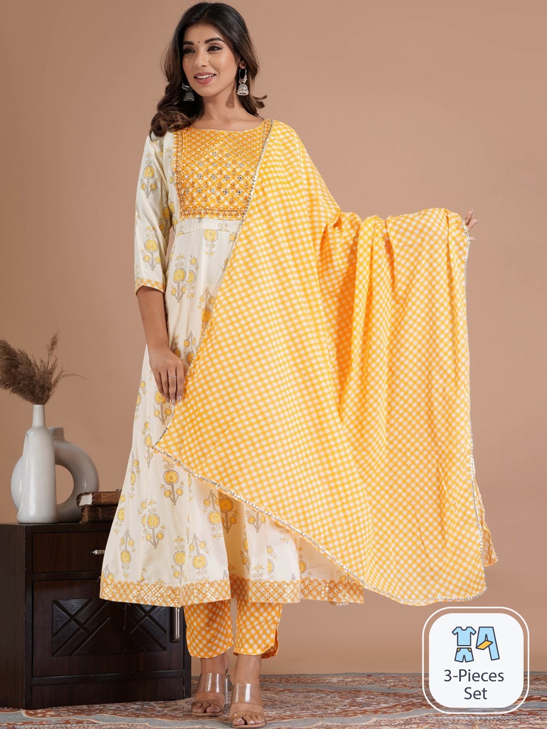 

UNISETS Floral Printed Regular Thread Work Kurta With Trousers & Dupatta, Yellow