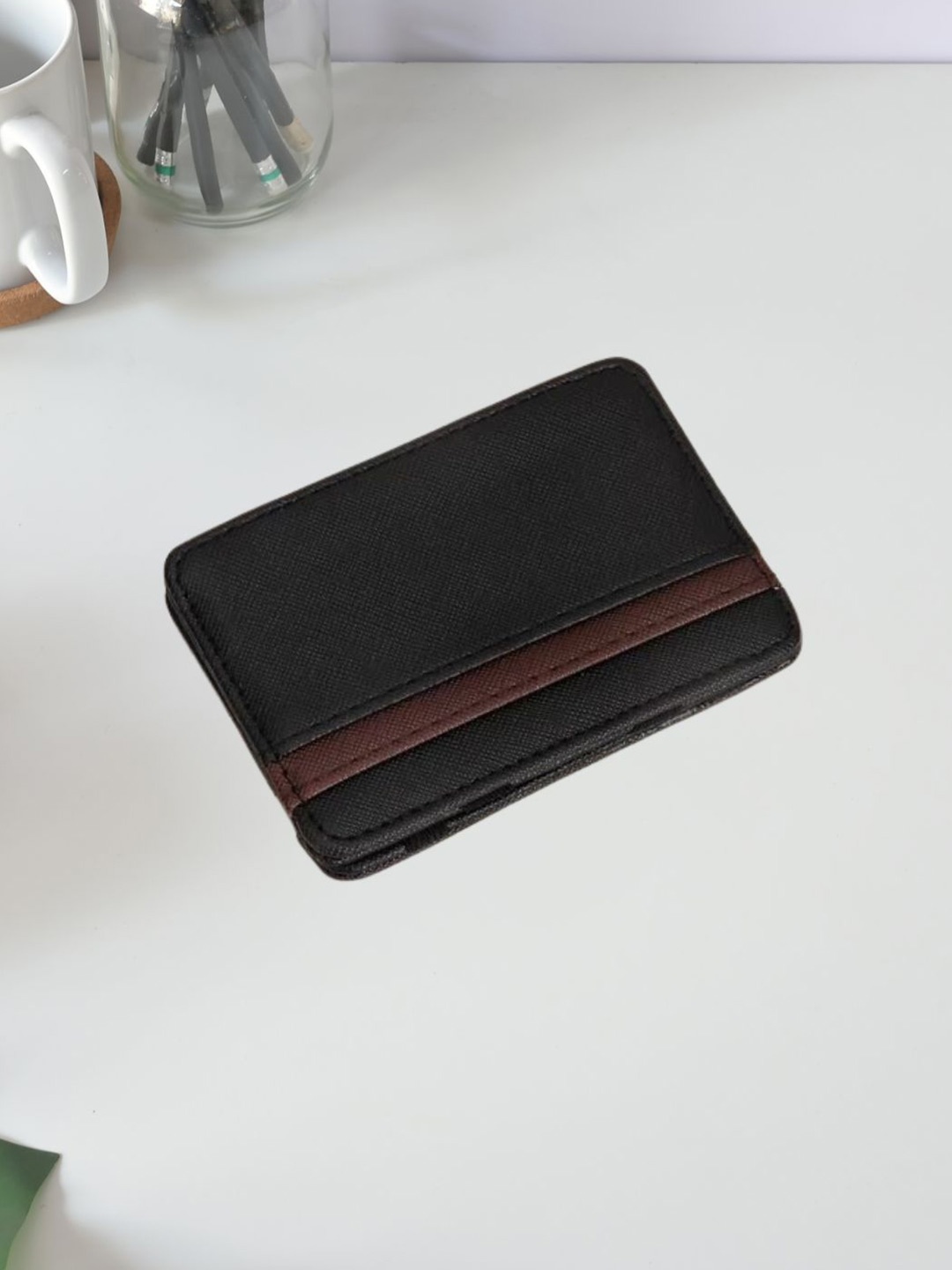 

SAMTROH Unisex Textured Card Holder, Brown